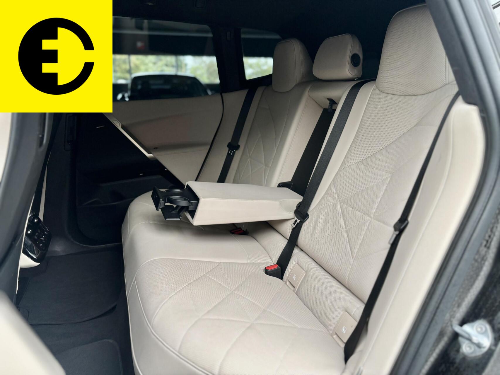 Foto van BMW Ix Xdrive40