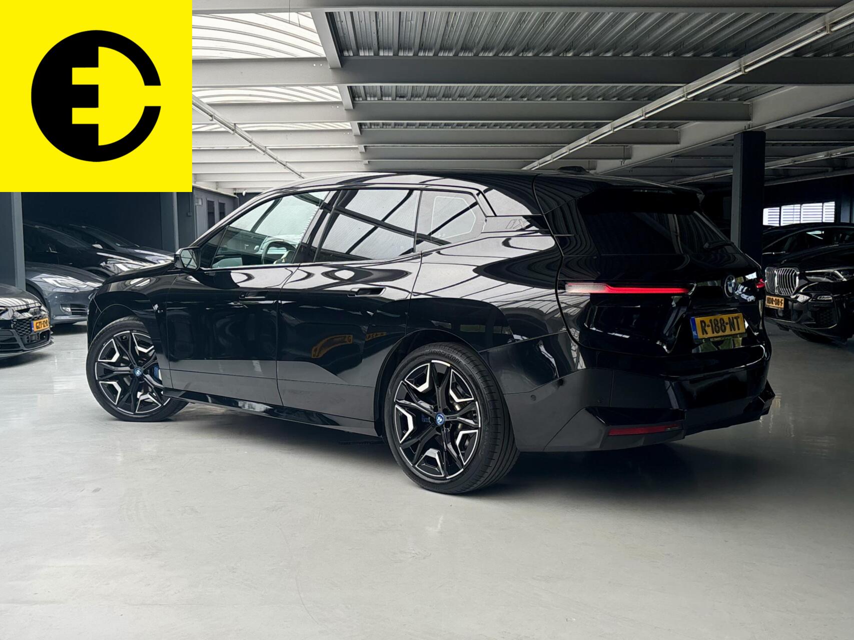 Foto van BMW Ix Xdrive40