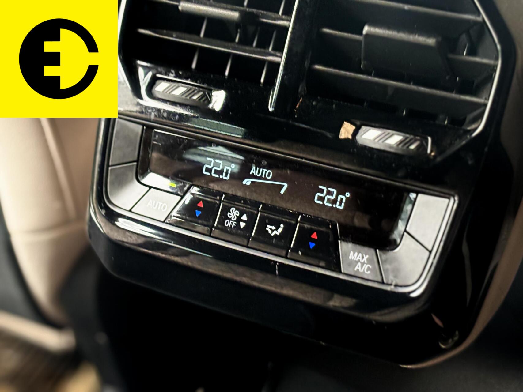 Foto van BMW Ix Xdrive40