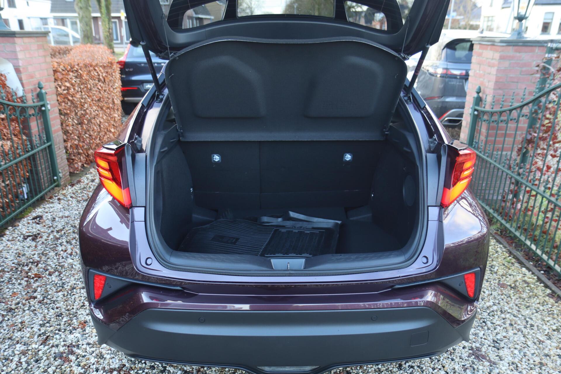 Foto van Toyota Toyota C-hr