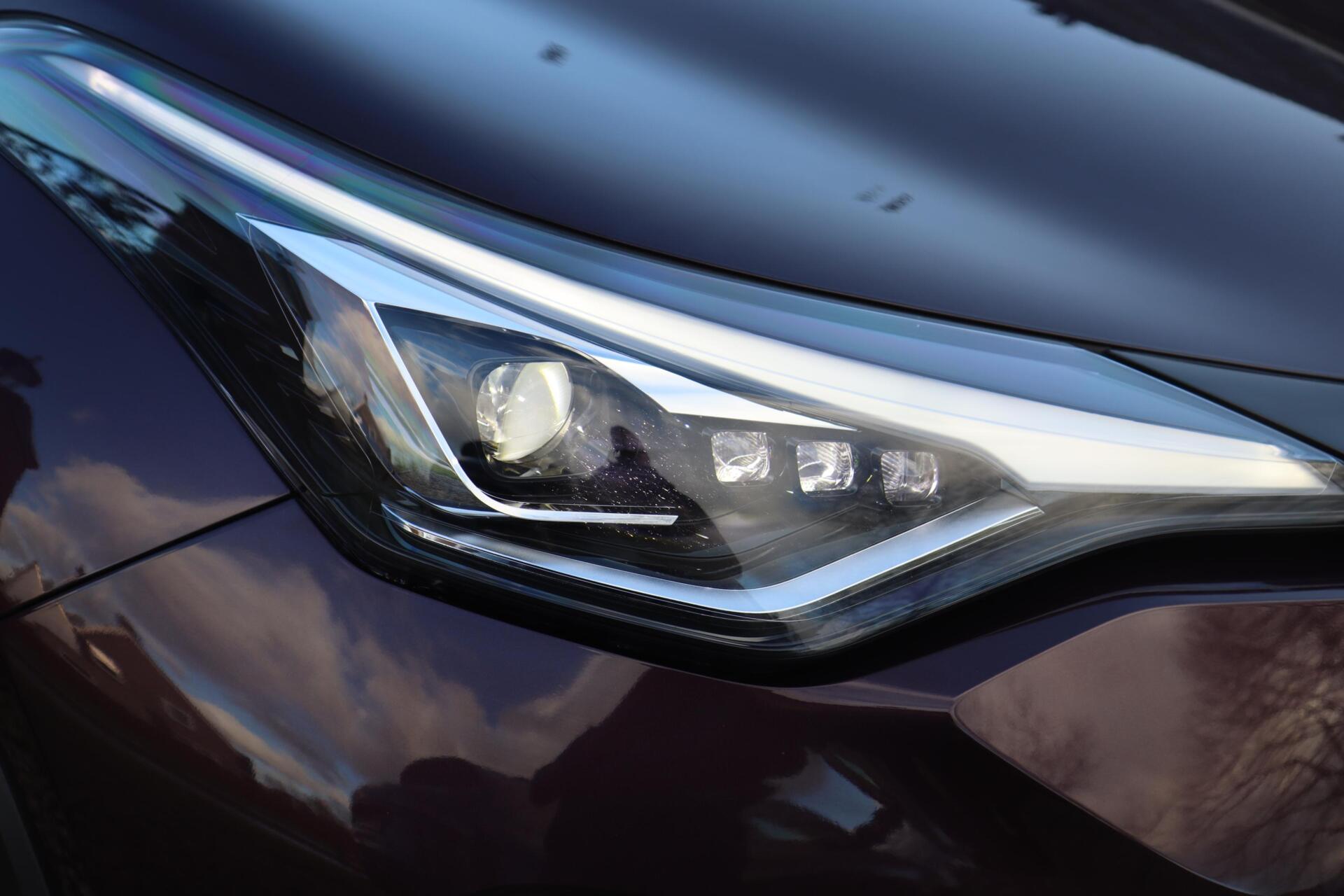 Foto van Toyota Toyota C-hr