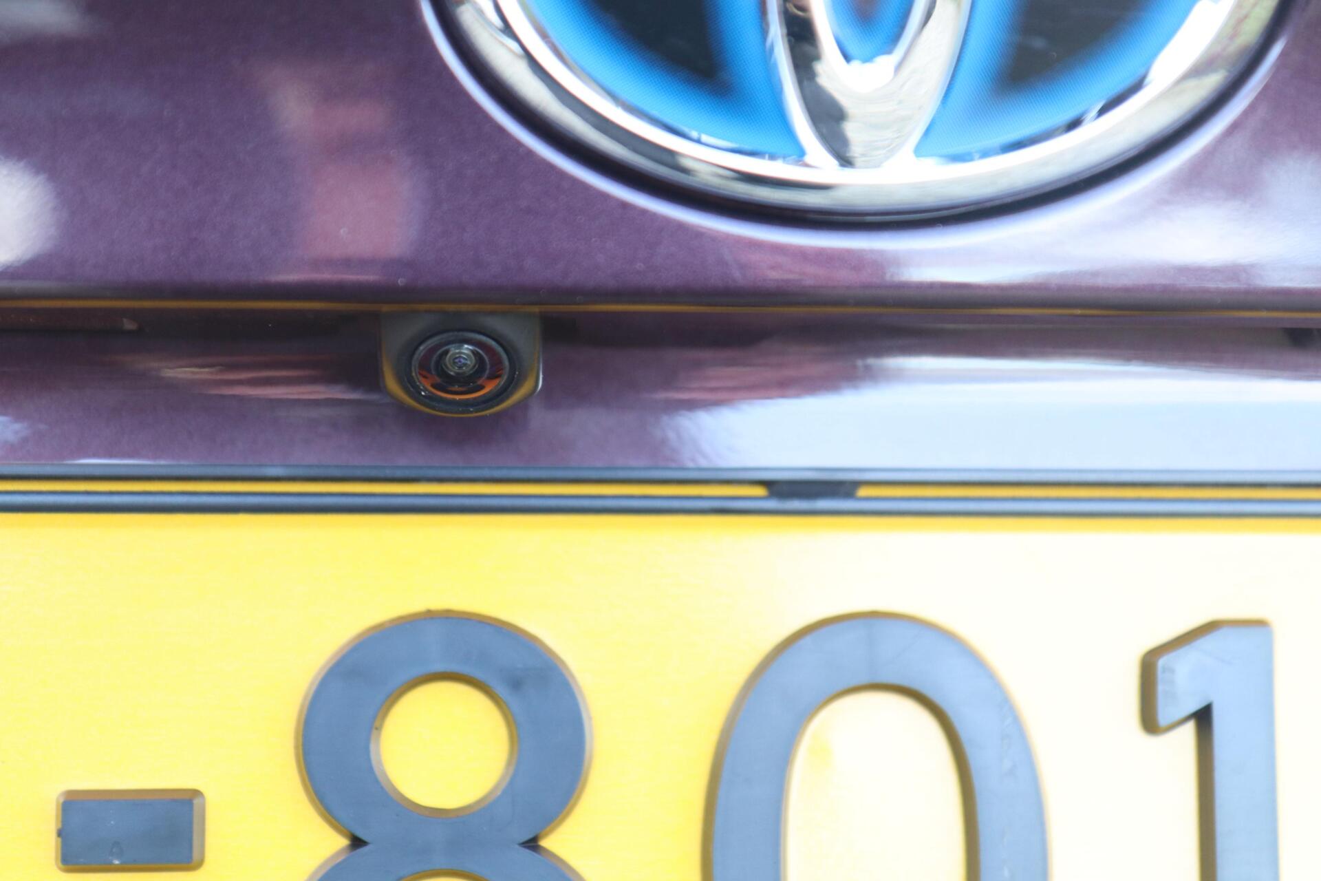 Foto van Toyota Toyota C-hr