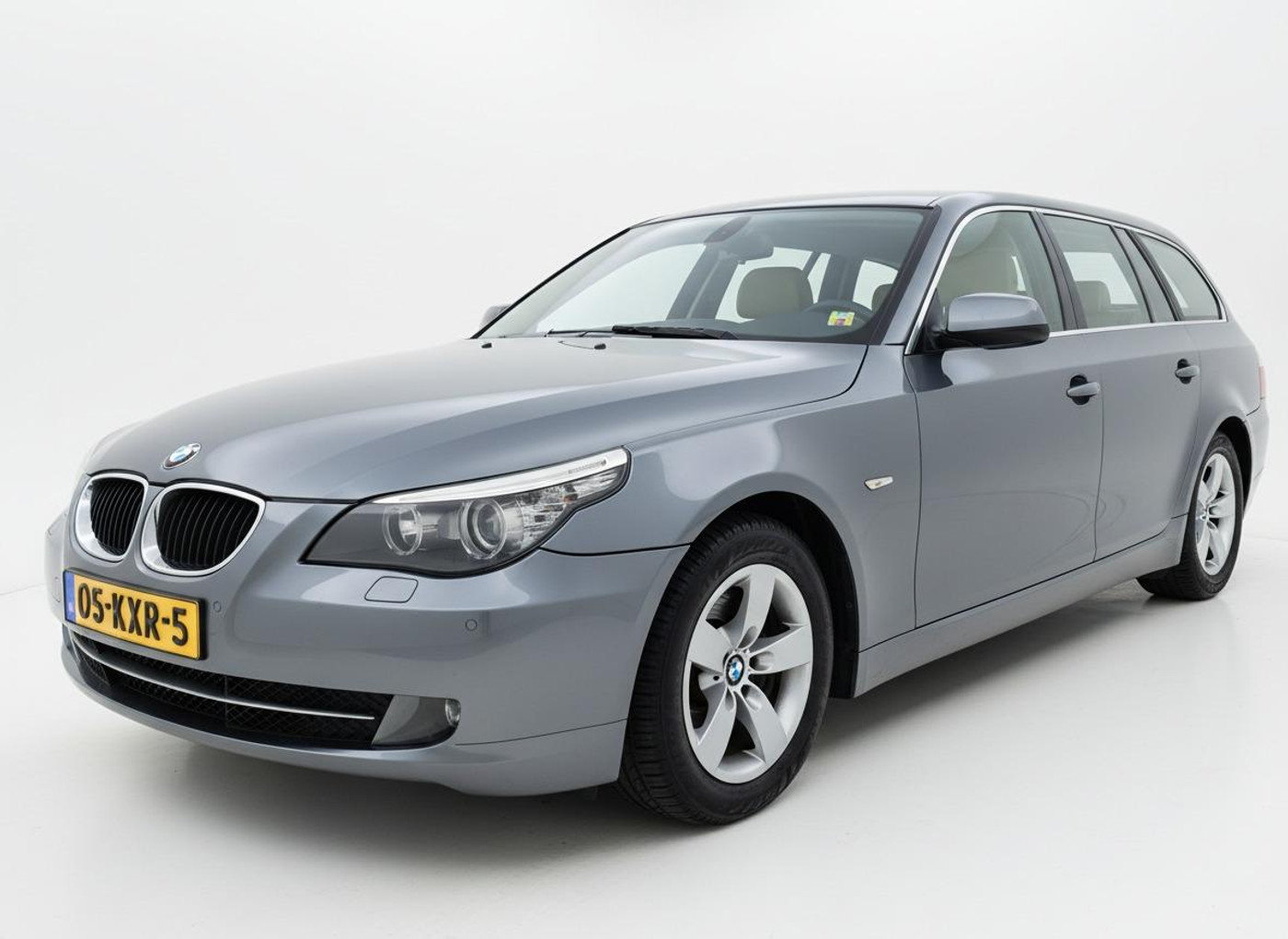BMW 5er Reihe 520i Corporate Lease Business Line Edition I 2010 - voorkant