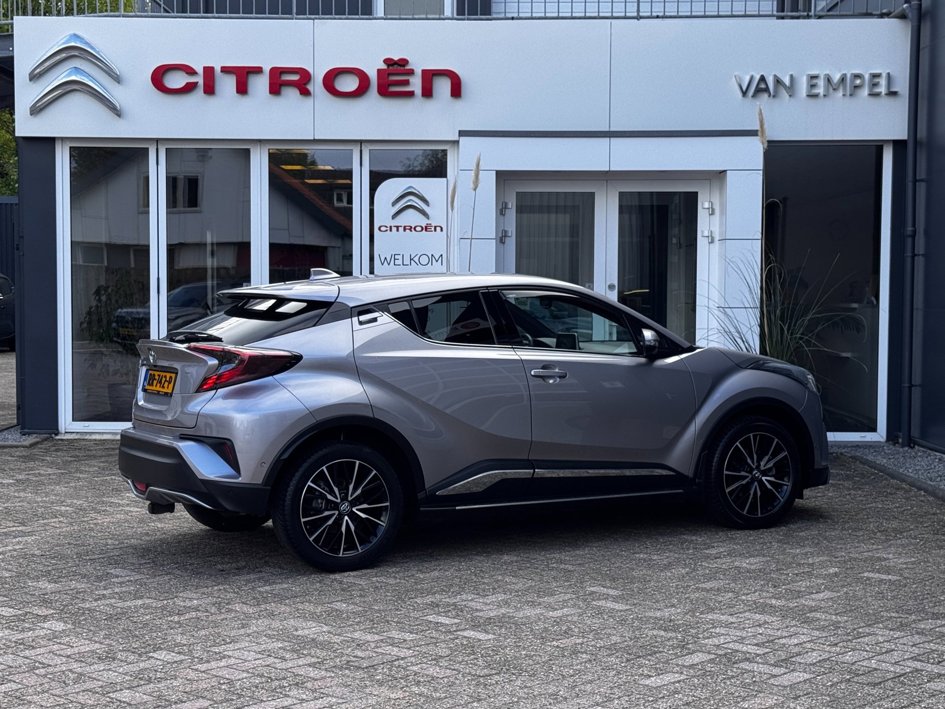 Foto van Toyota Toyota C-hr