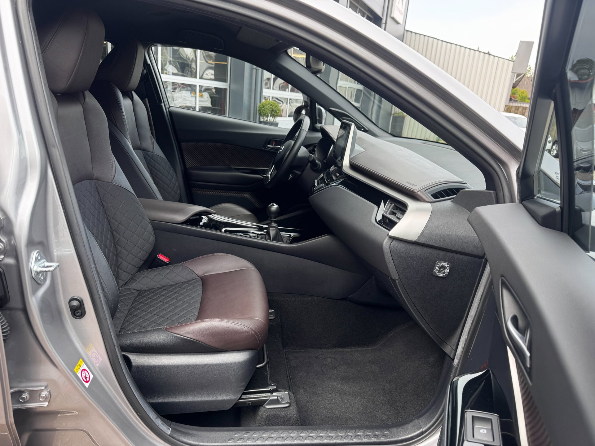 Foto van Toyota Toyota C-hr