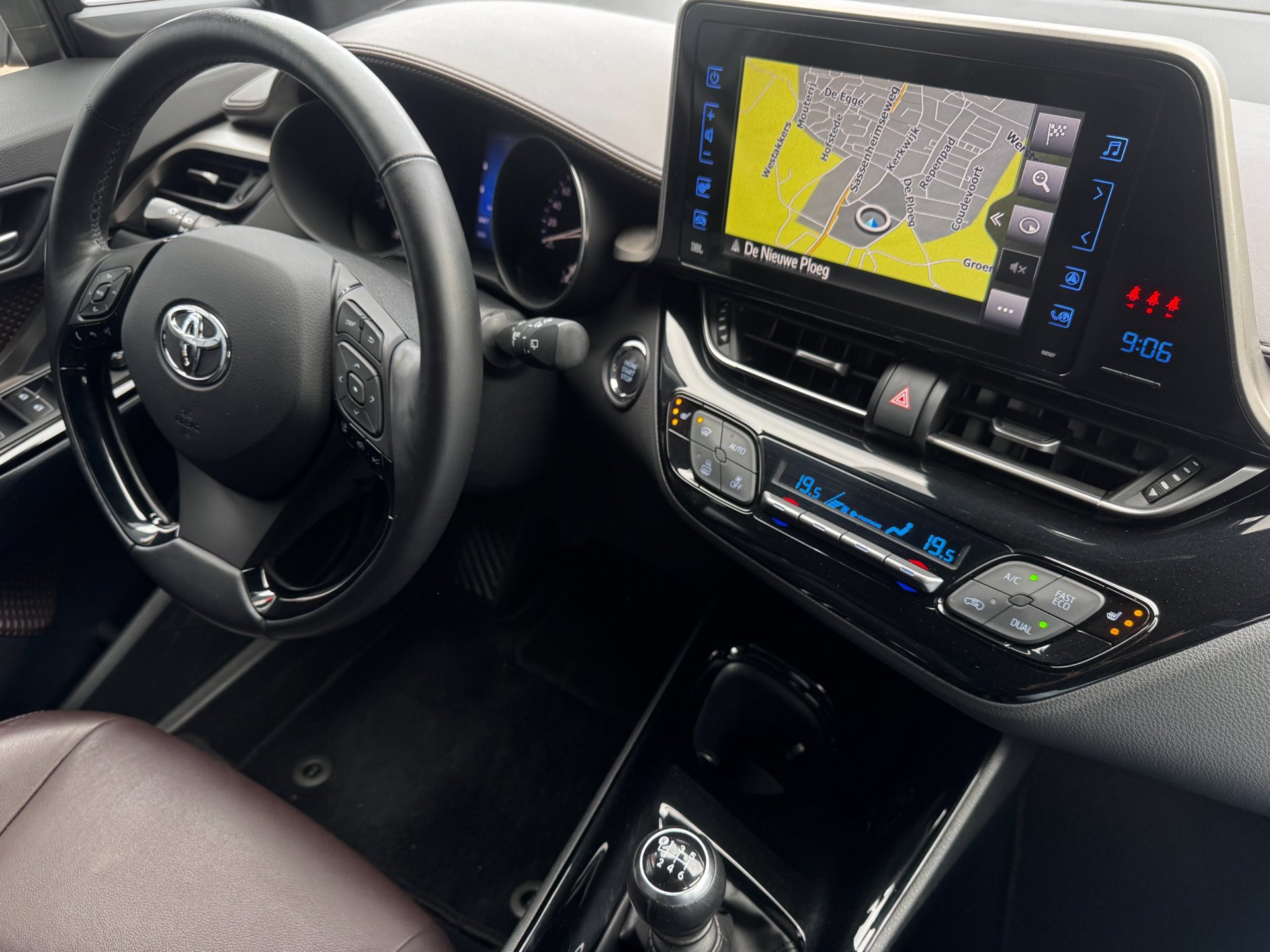 Foto van Toyota Toyota C-hr