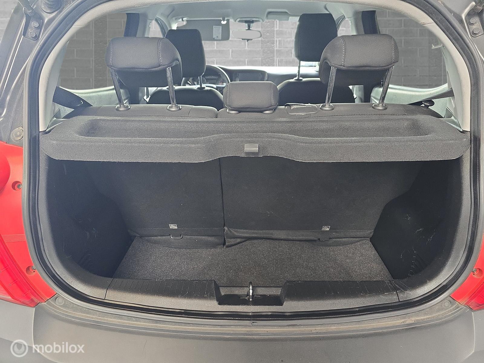 Foto van Opel Karl Rocks / Viva Rocks