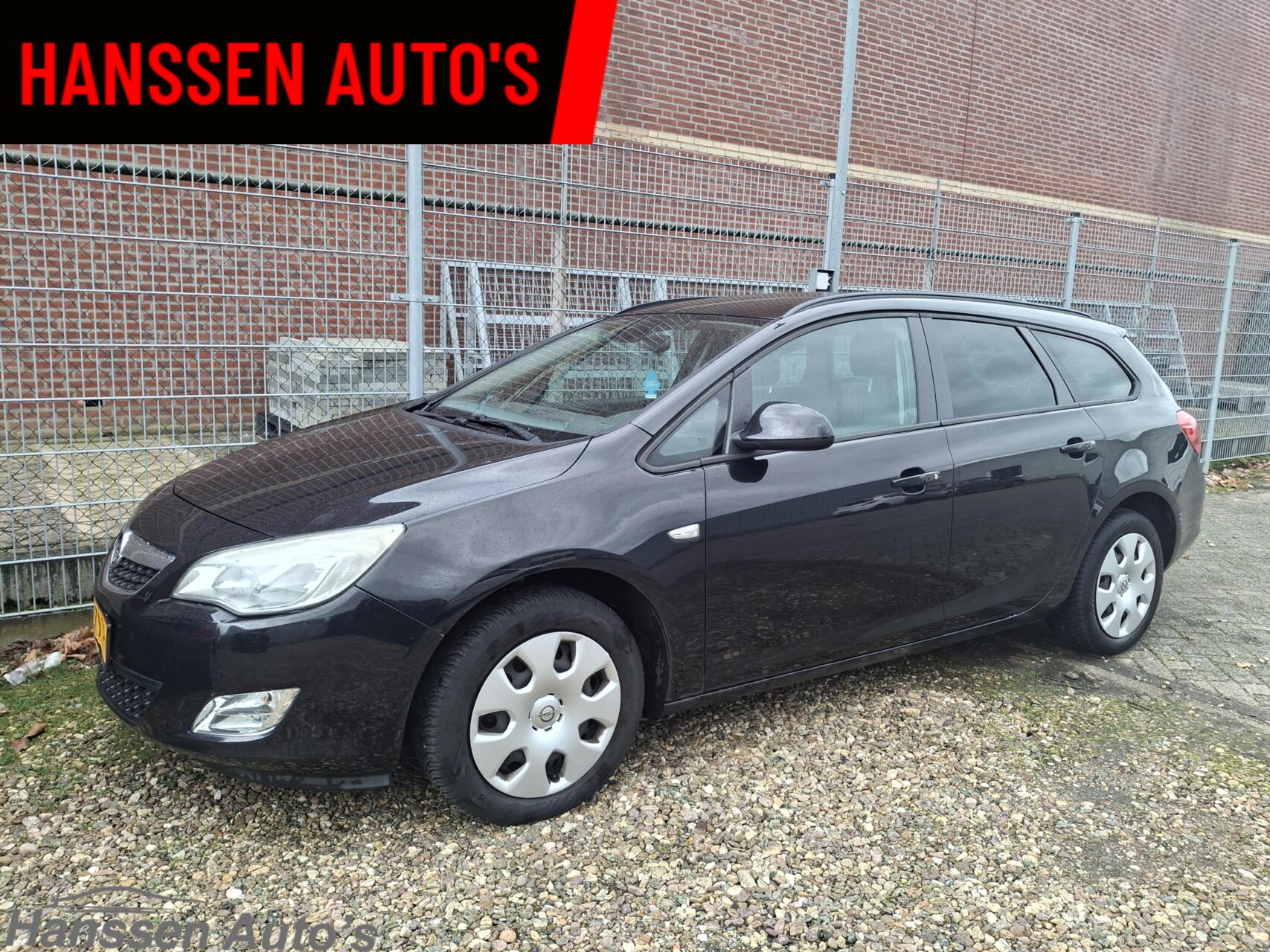 Opel Astra Sports Tourer 1.4 Selection Lezen!! 2011 - voorkant