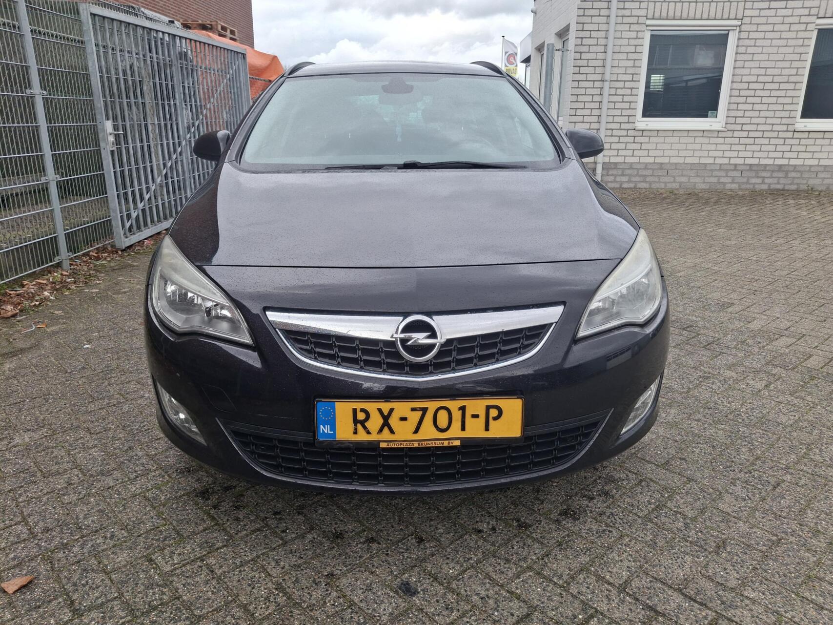Foto van Opel Astra Sports Tourer