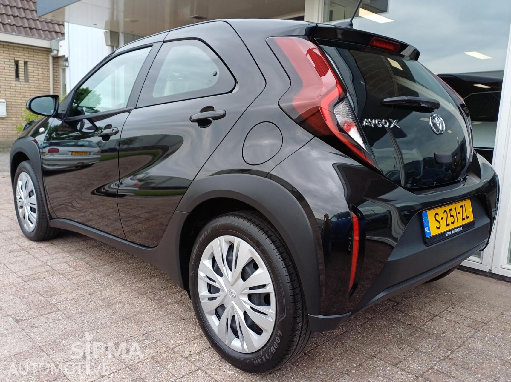 Foto van Toyota Toyota Aygo X