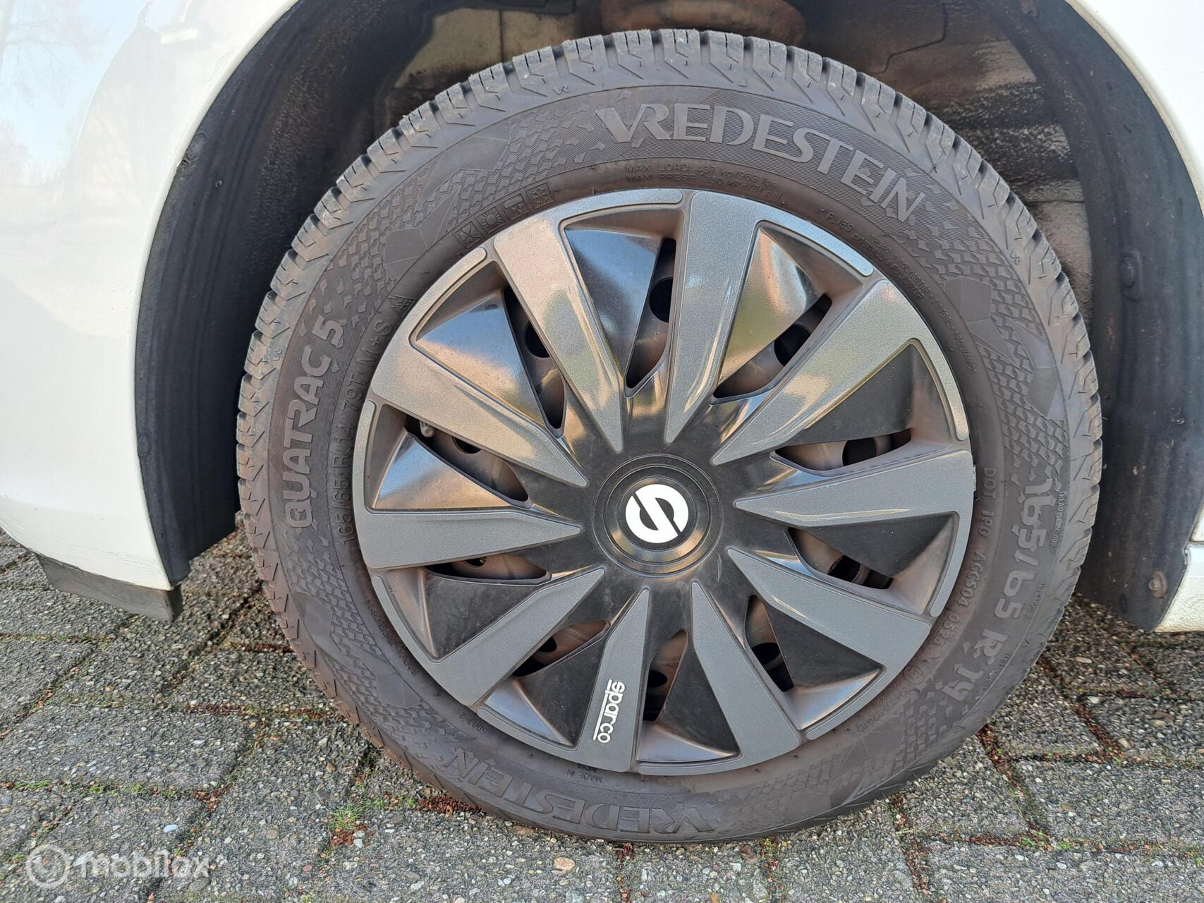 Foto van Opel Karl / Viva
