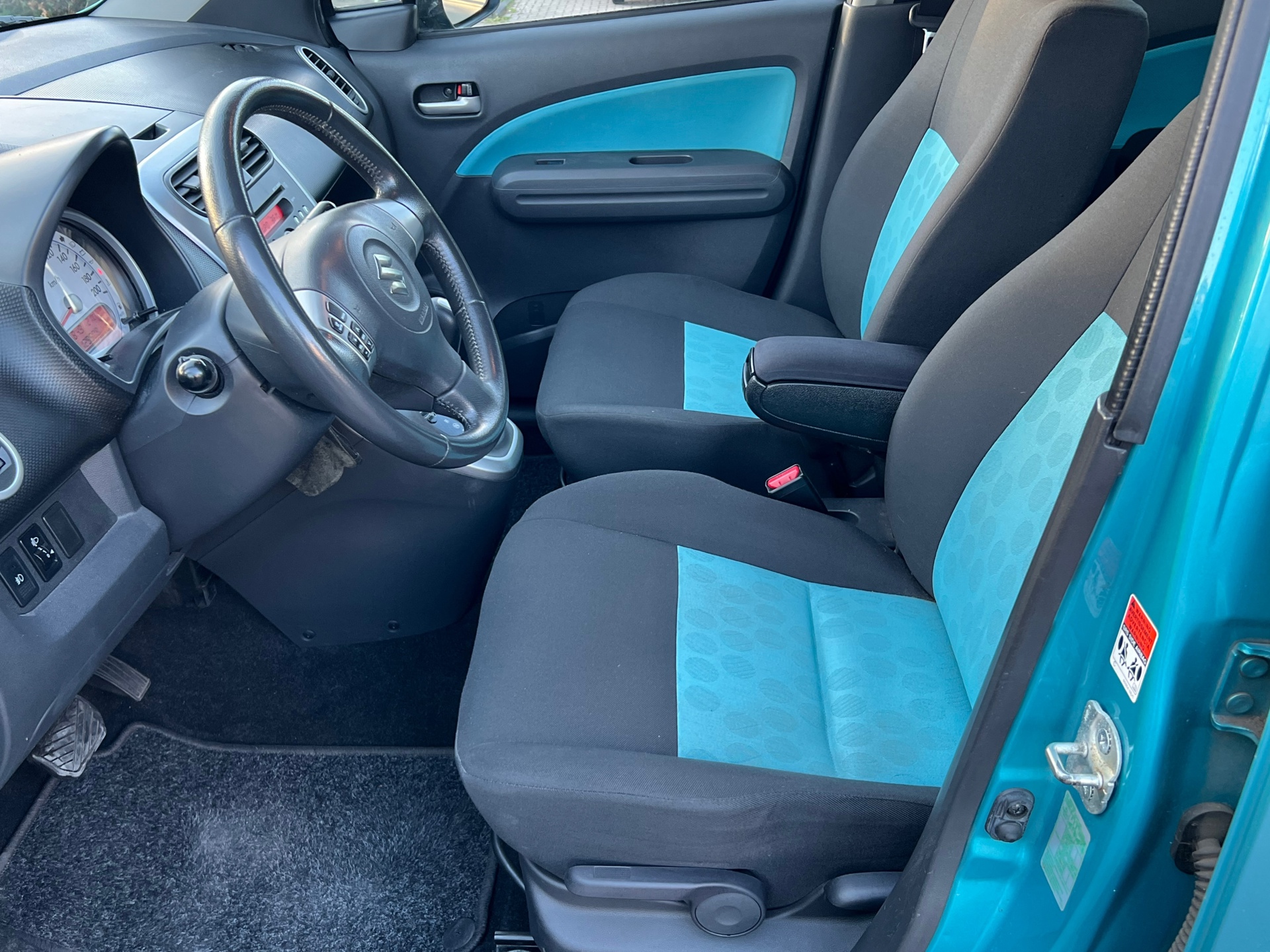 Foto van Suzuki Splash