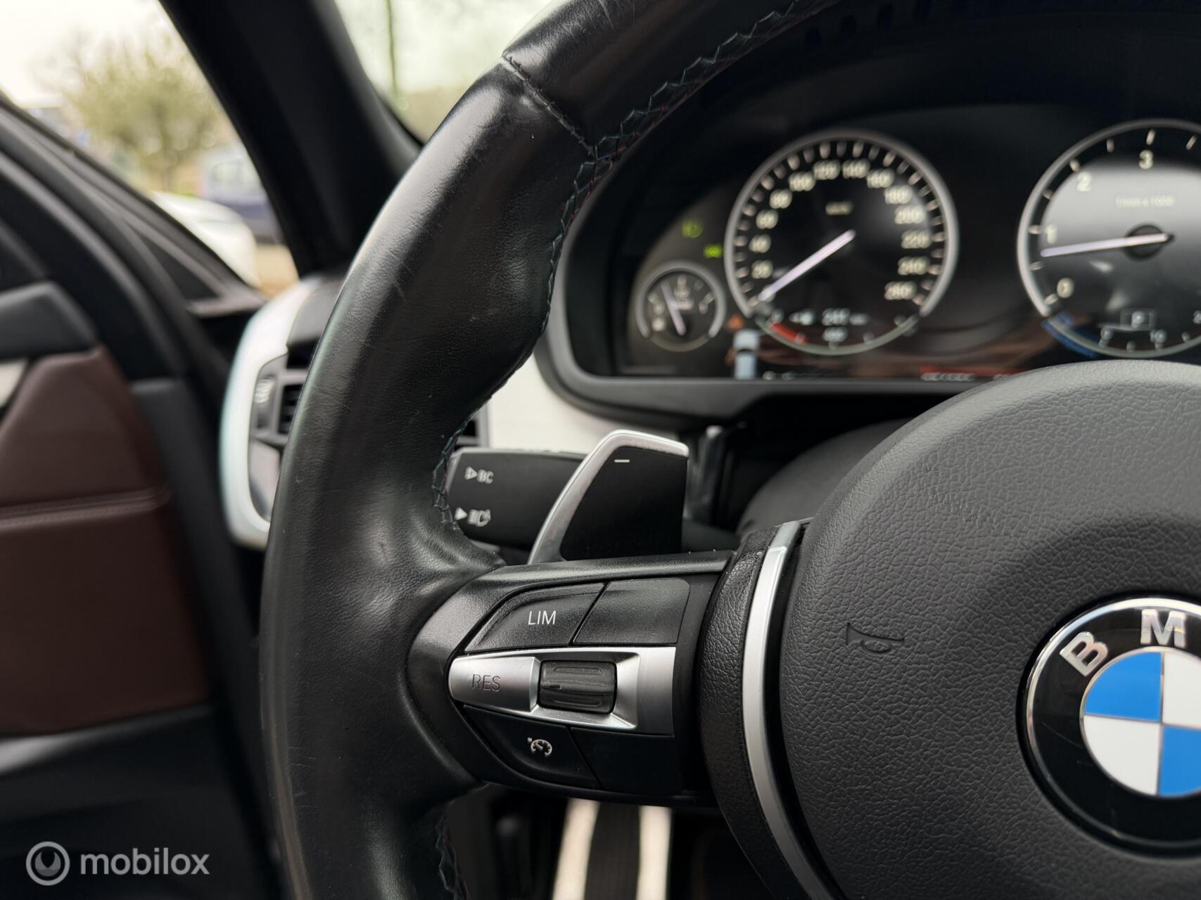 Foto van BMW X5 Xdrive40d