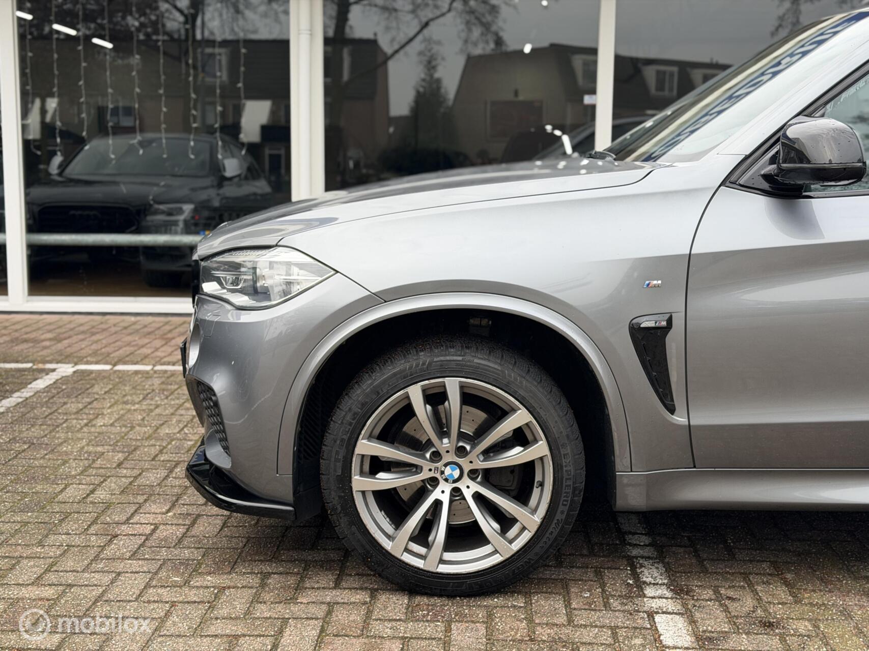 Foto van BMW X5 Xdrive40d
