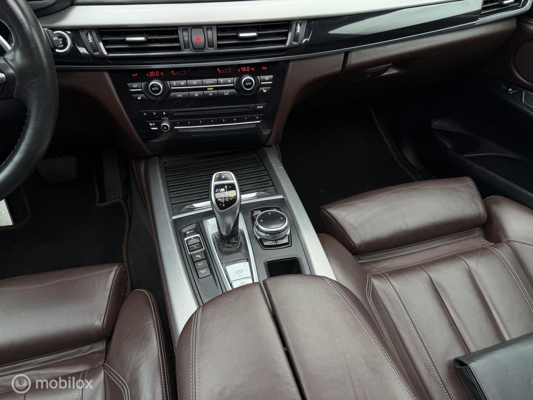 Foto van BMW X5 Xdrive40d