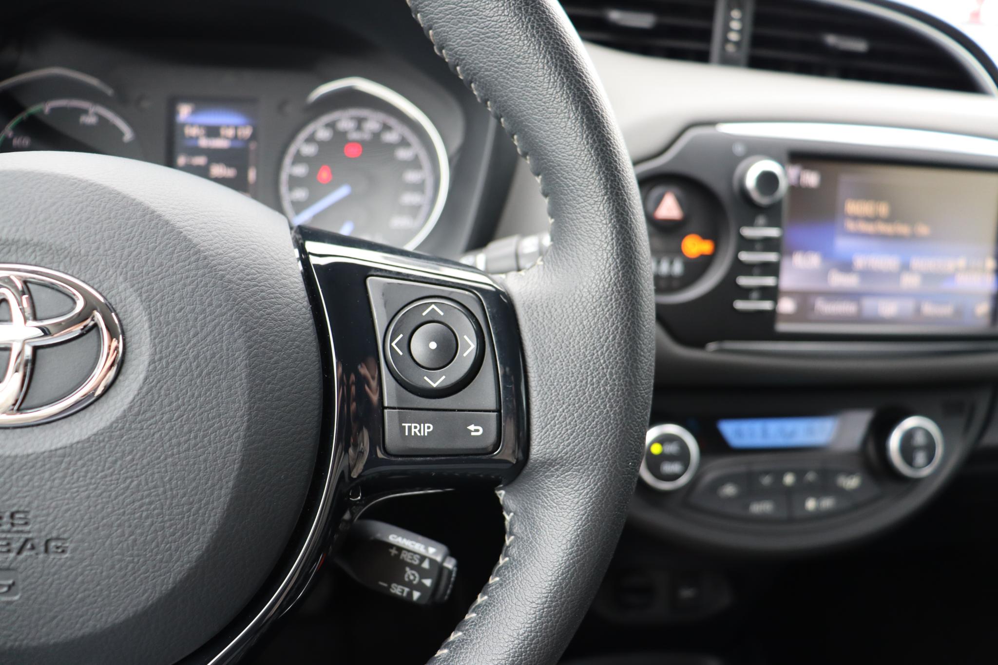 Foto van Toyota Toyota Yaris Hybrid