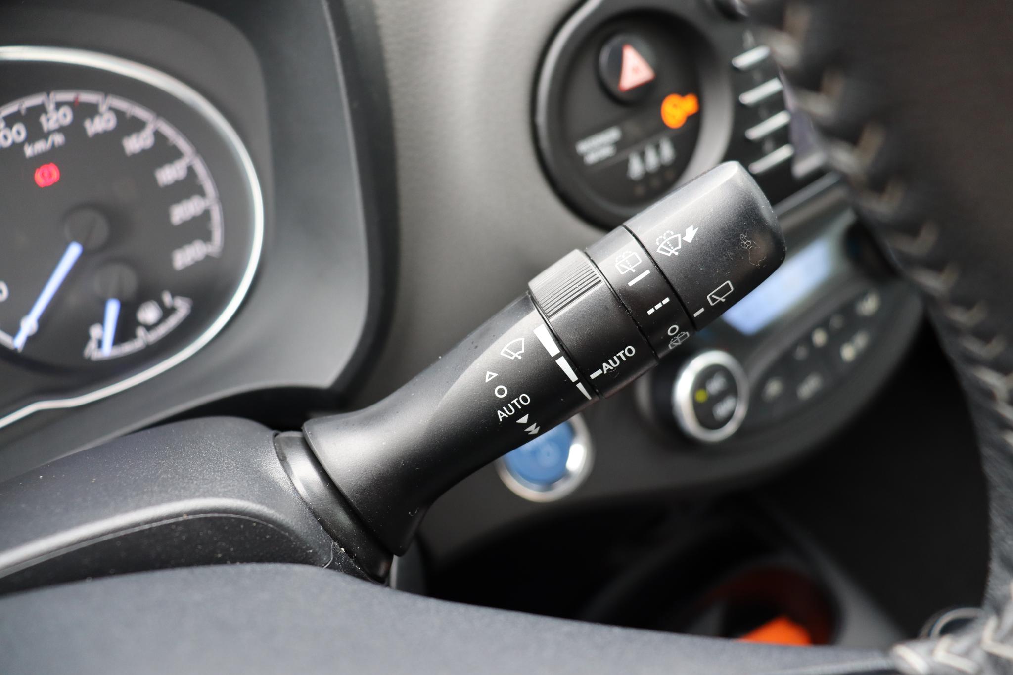 Foto van Toyota Toyota Yaris Hybrid