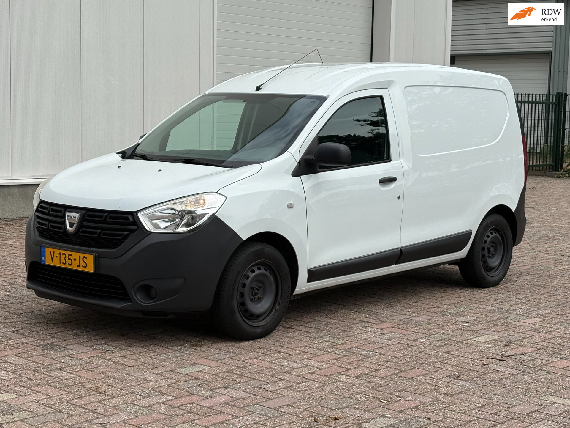 Foto van DACIA DOKKER