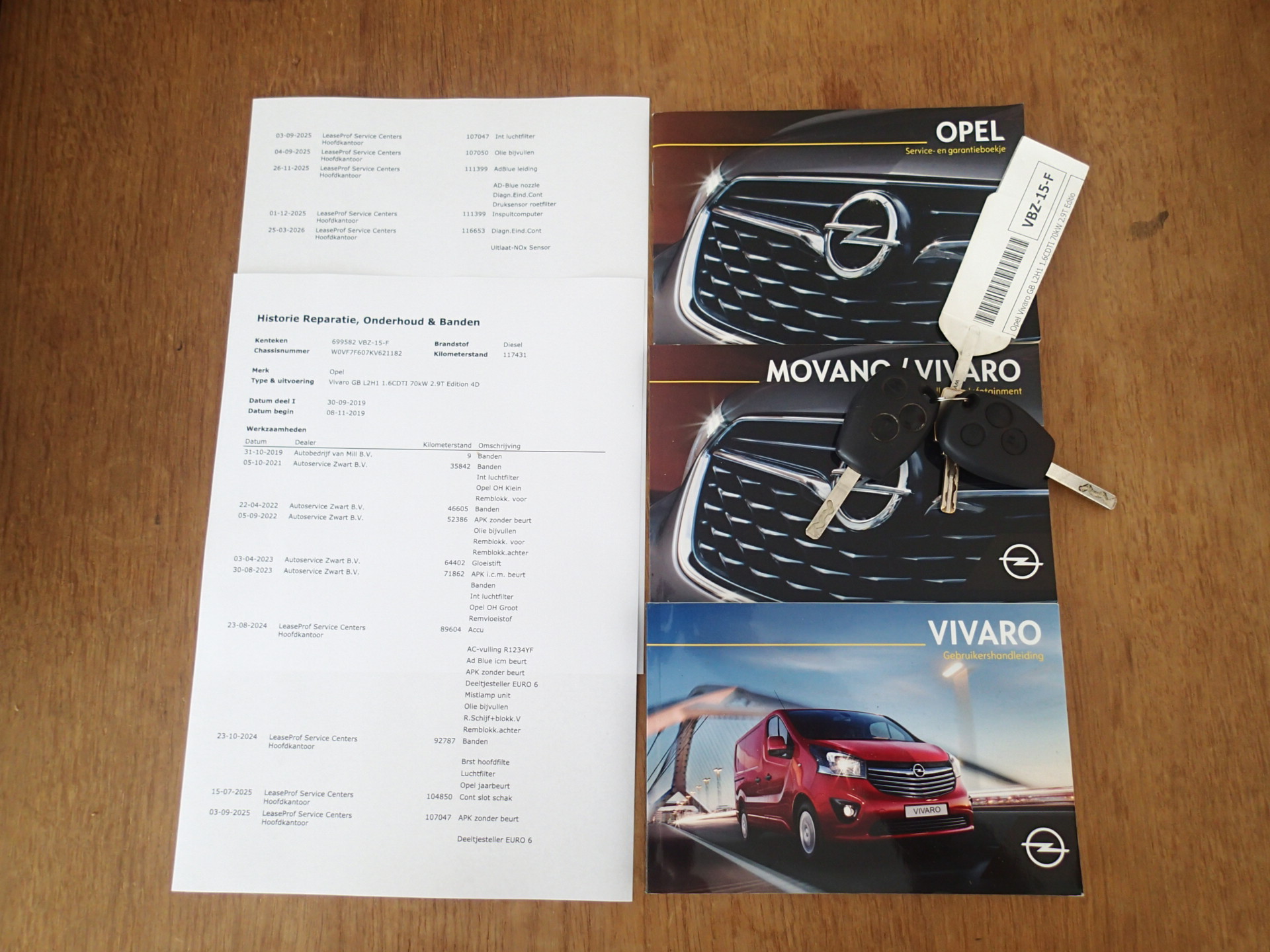Foto van Opel Vivaro-b