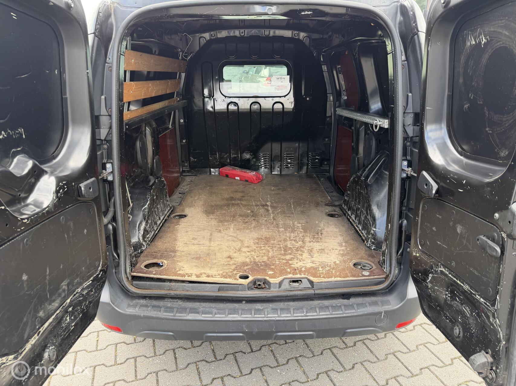 Foto van Dacia Dokker