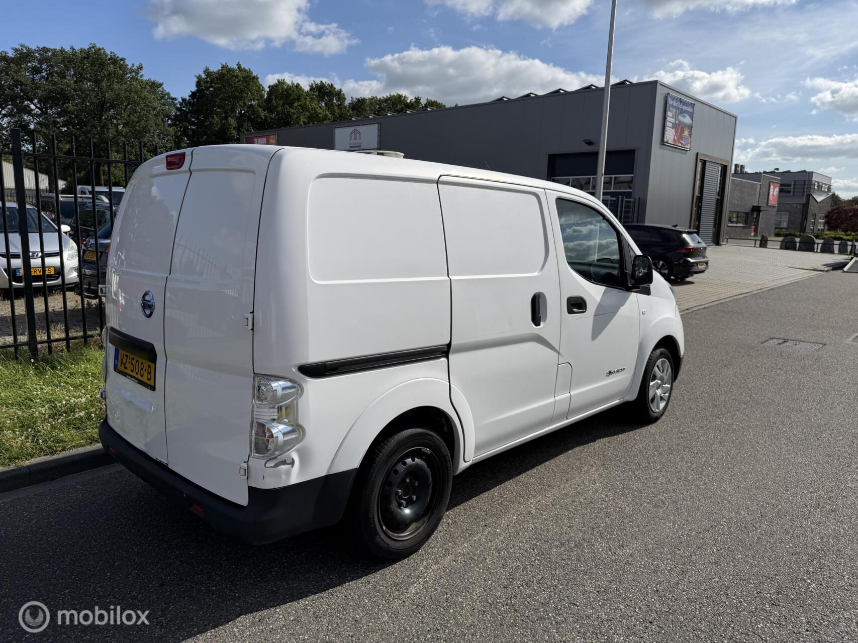 Foto van Nissan Nissan E-nv200