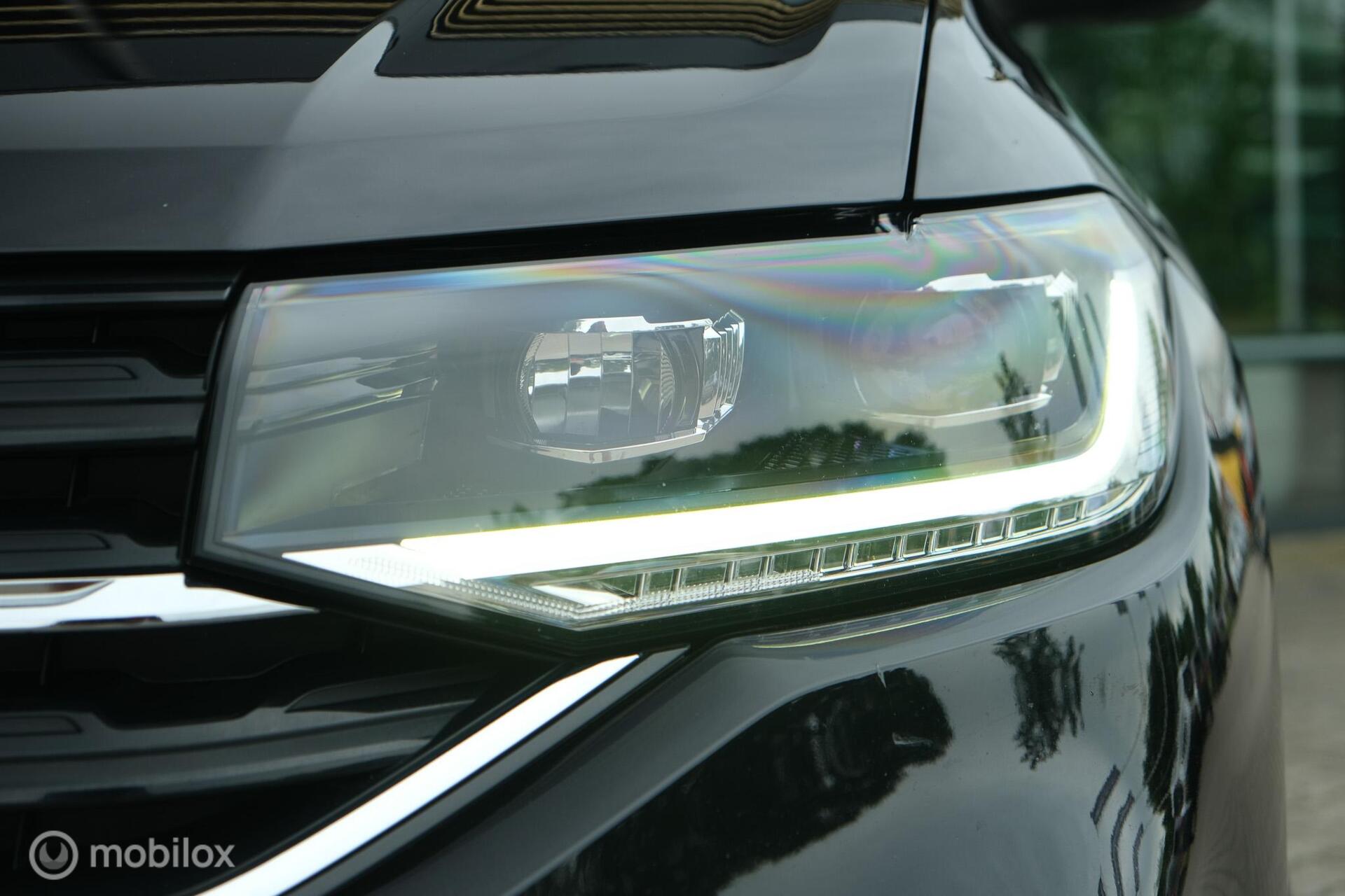 Foto van Volkswagen T-cross