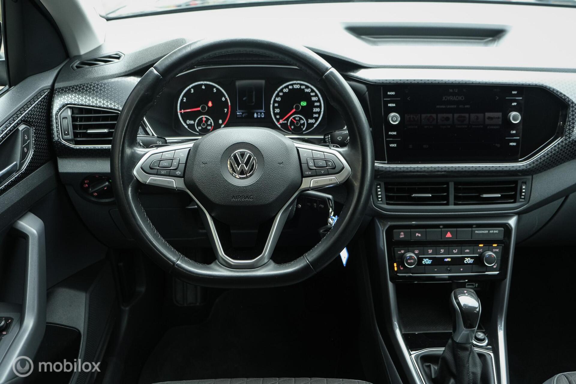 Foto van Volkswagen T-cross