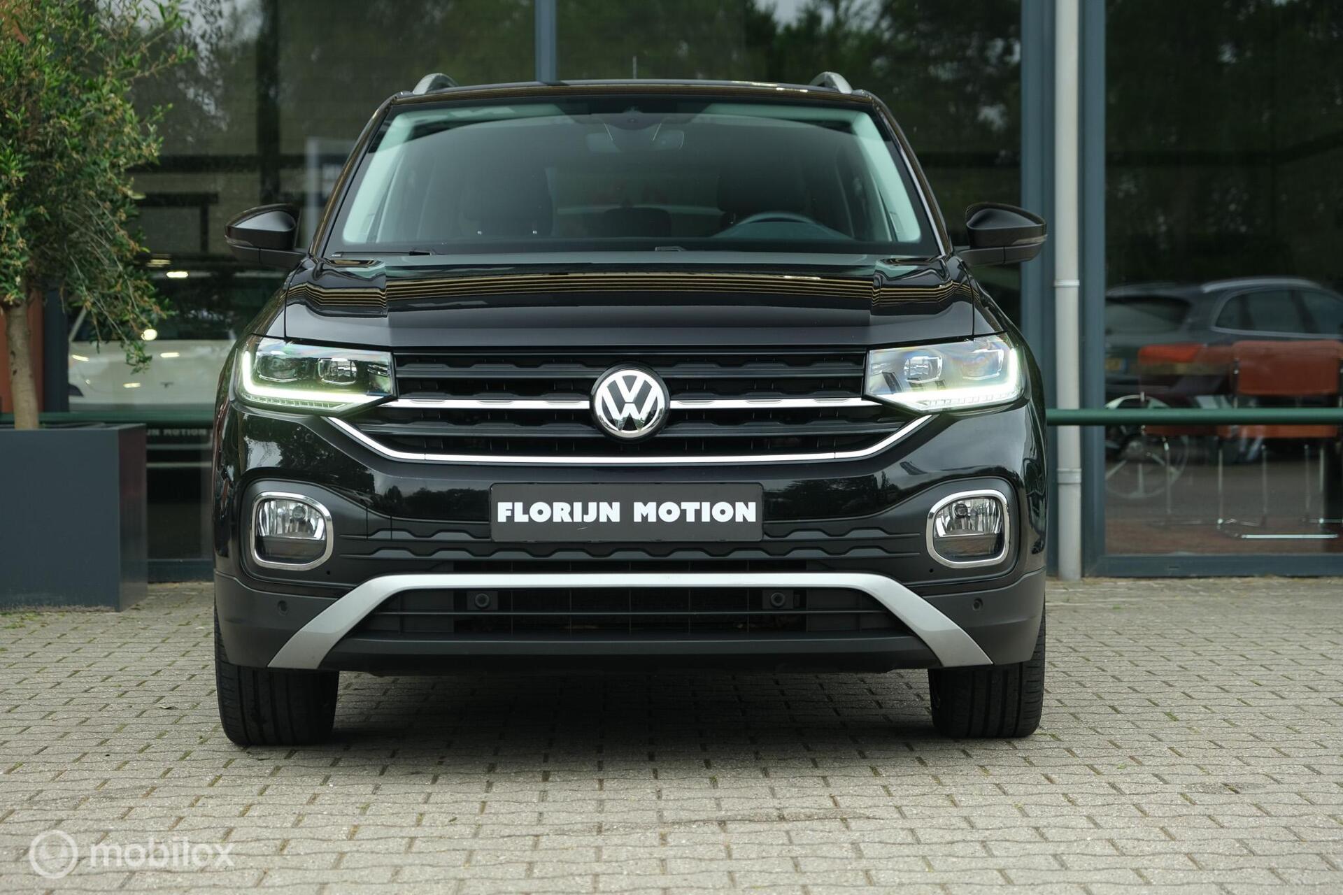 Foto van Volkswagen T-cross