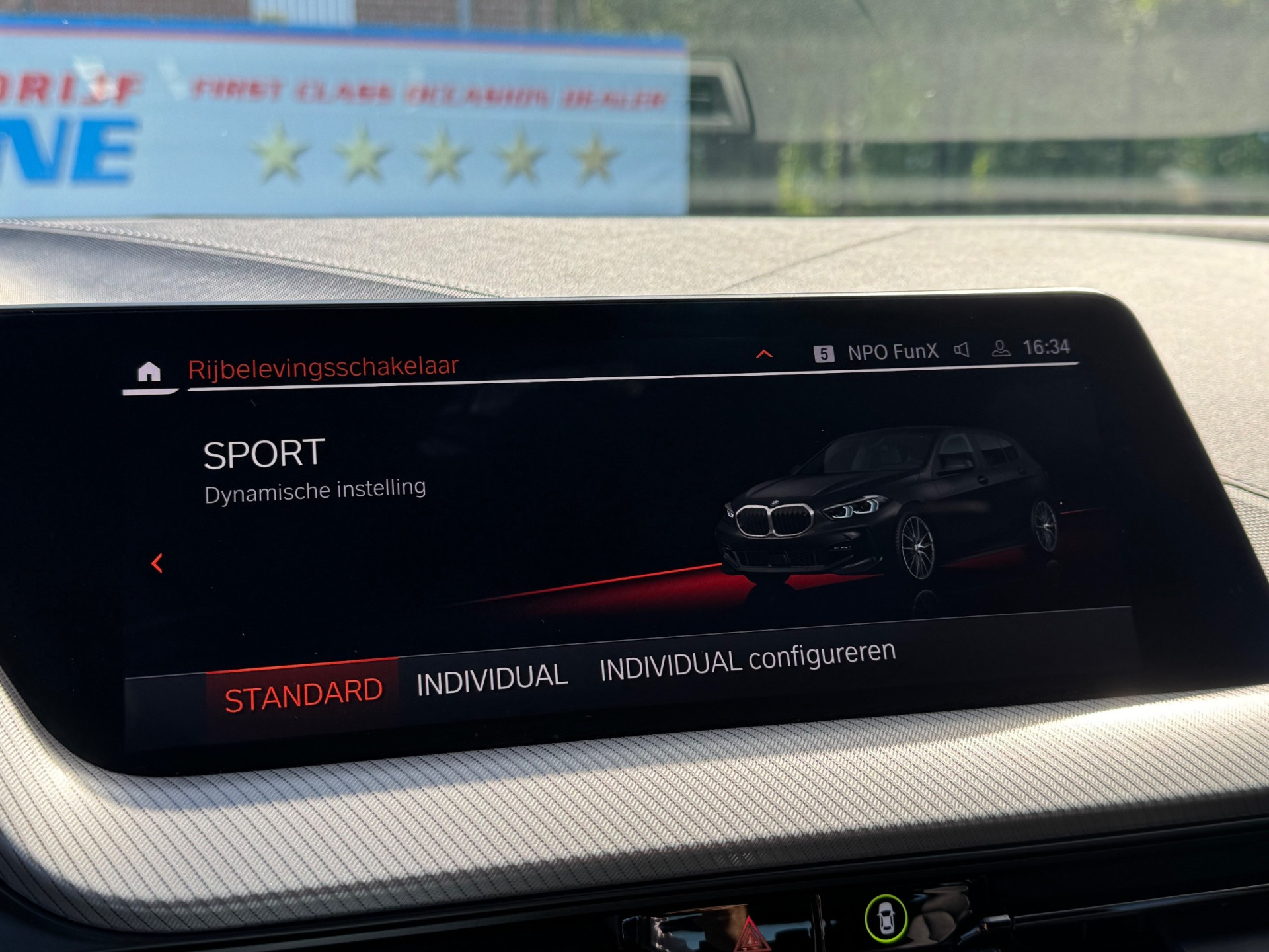 Foto van BMW 118i