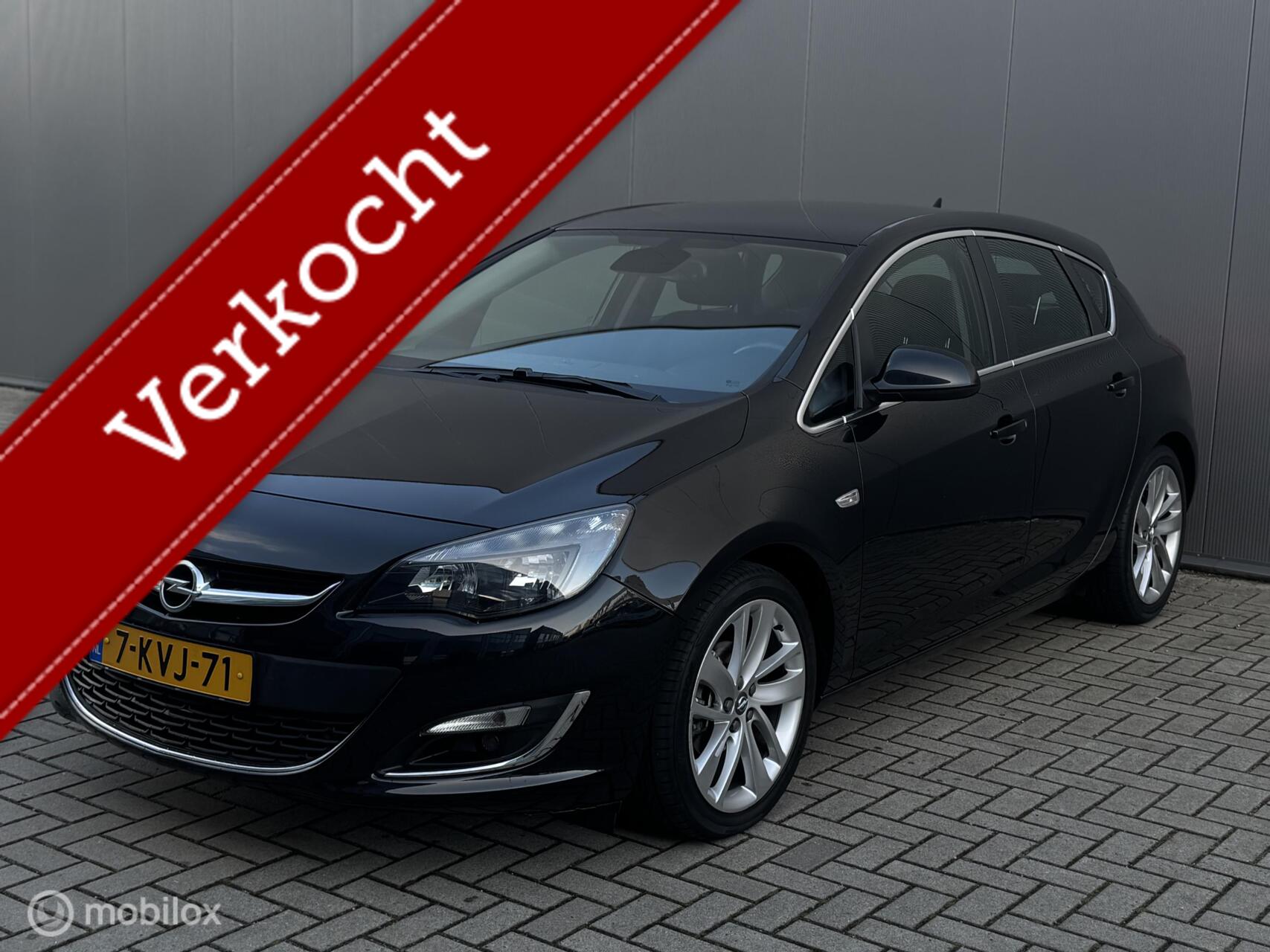 Opel Astra 1.4 TurboSport,NAP,A/C,Gr.Scherm,6-bak,PDC,Trekh, 2013 - voorkant