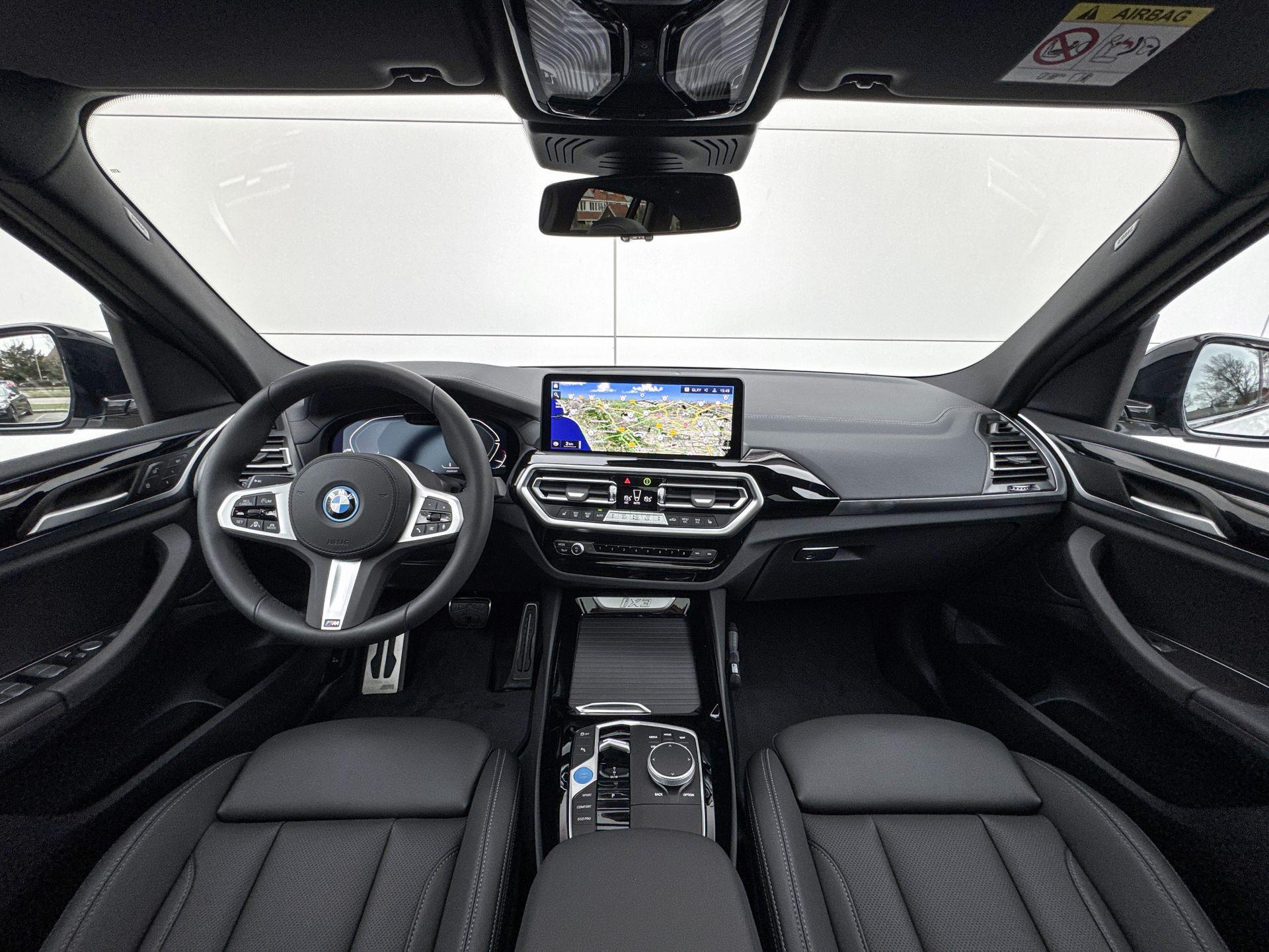 Foto van BMW Ix3
