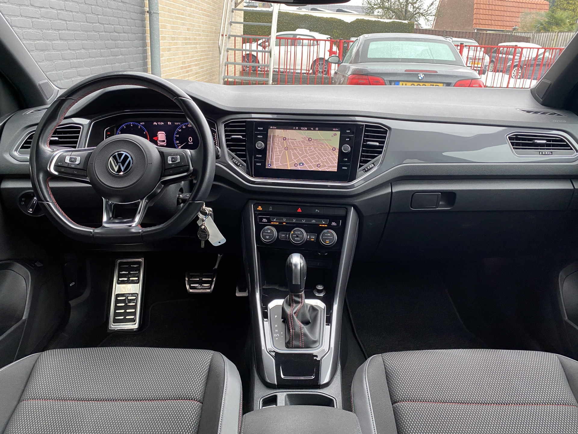 Foto van Volkswagen T-roc