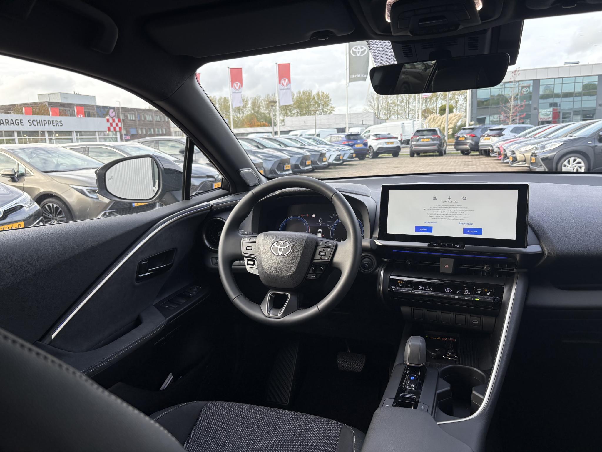 Foto van Toyota C-hr