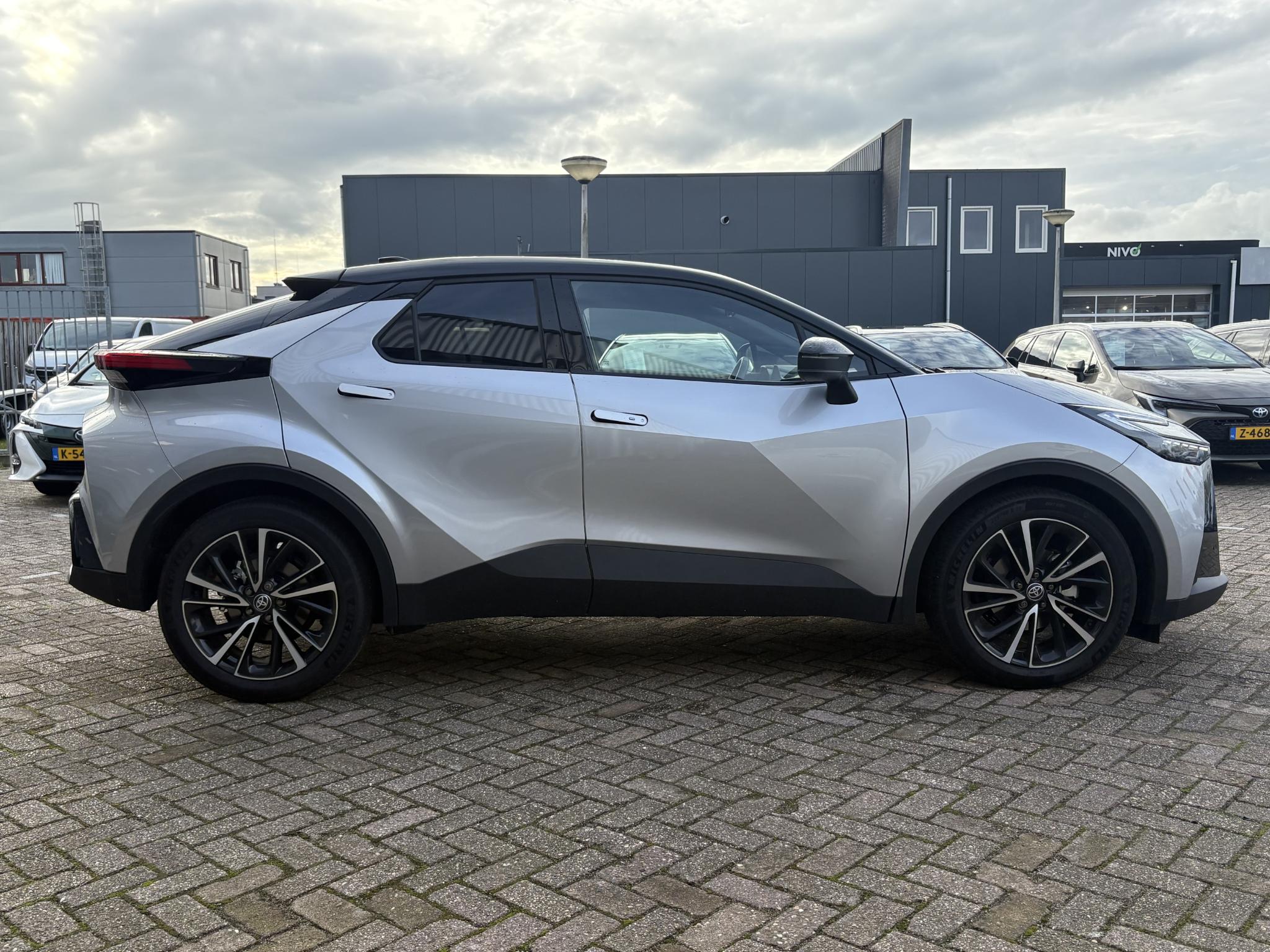 Foto van Toyota C-hr