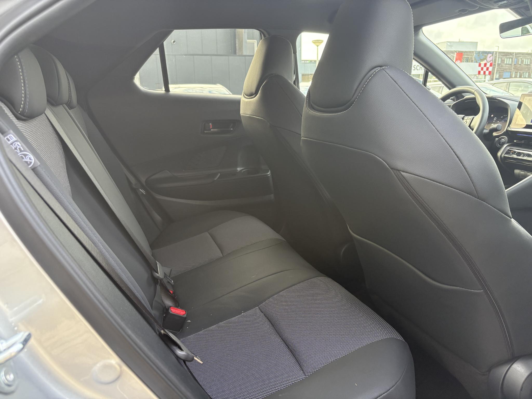 Foto van Toyota C-hr
