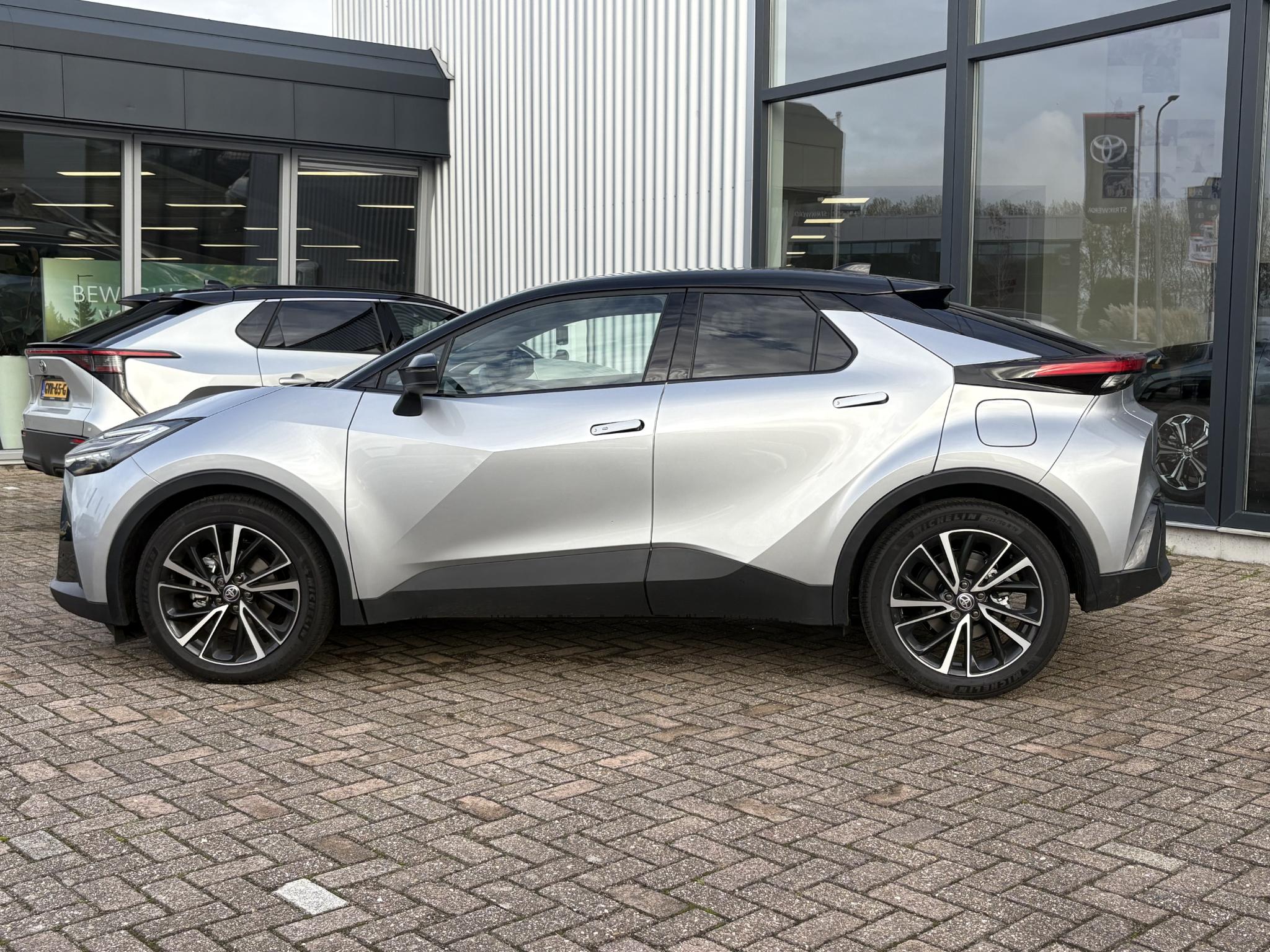 Foto van Toyota C-hr