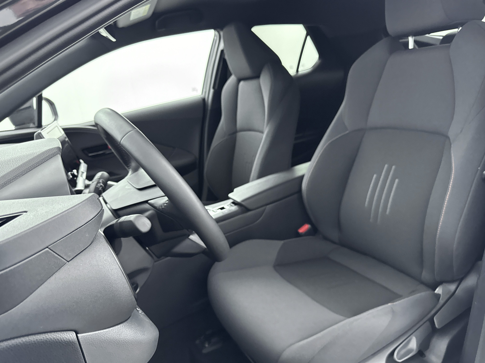 Foto van Toyota C-hr