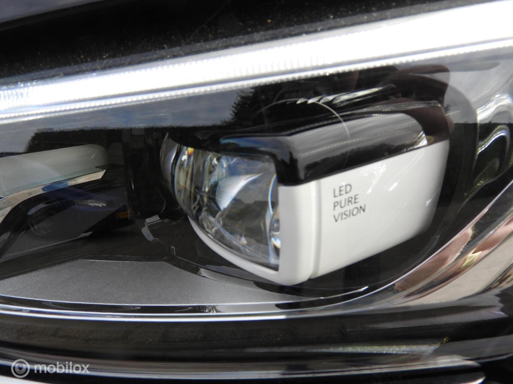 Foto van Renault Talisman Estate