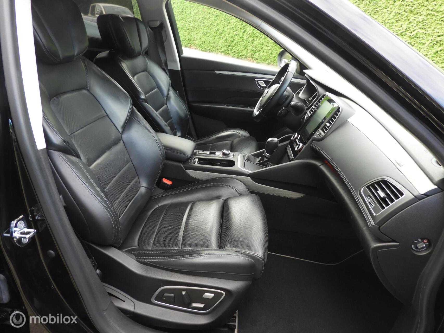 Foto van Renault Talisman Estate