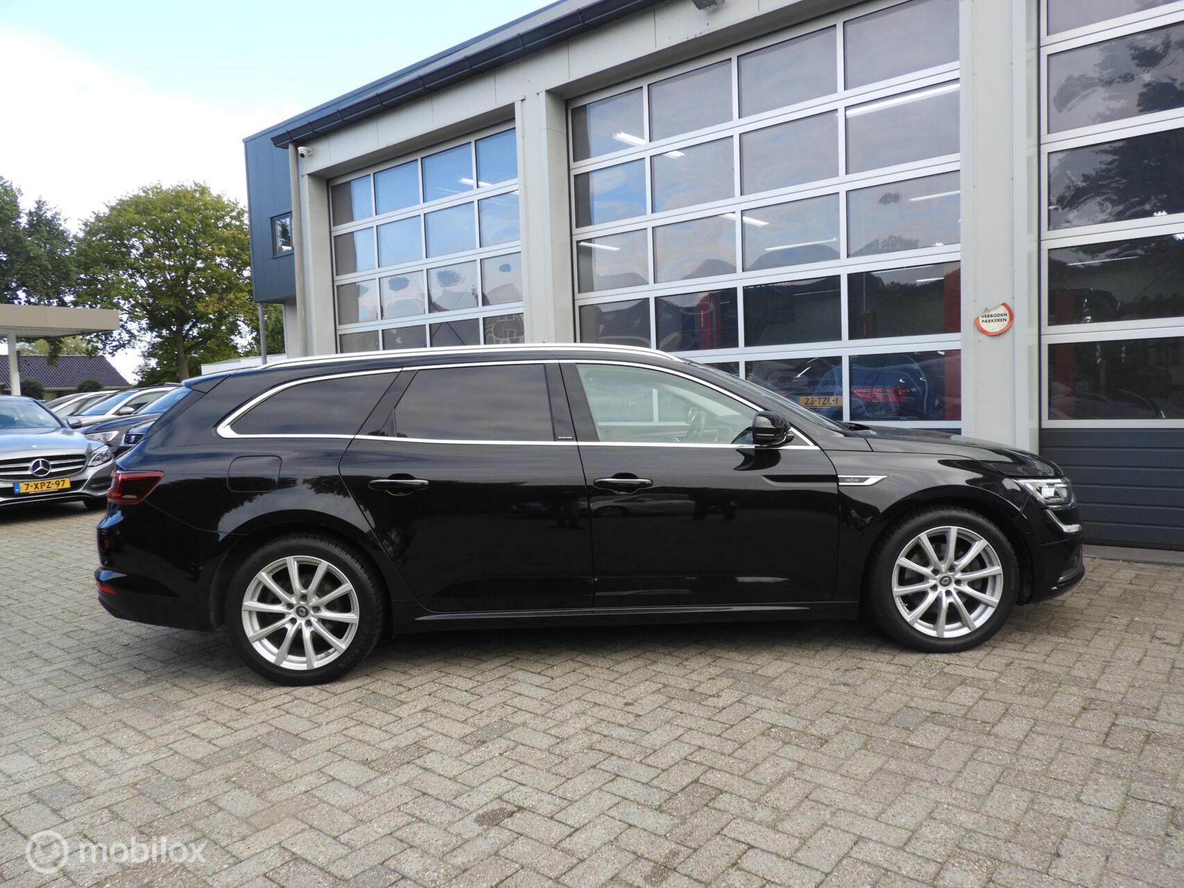 Foto van Renault Talisman Estate