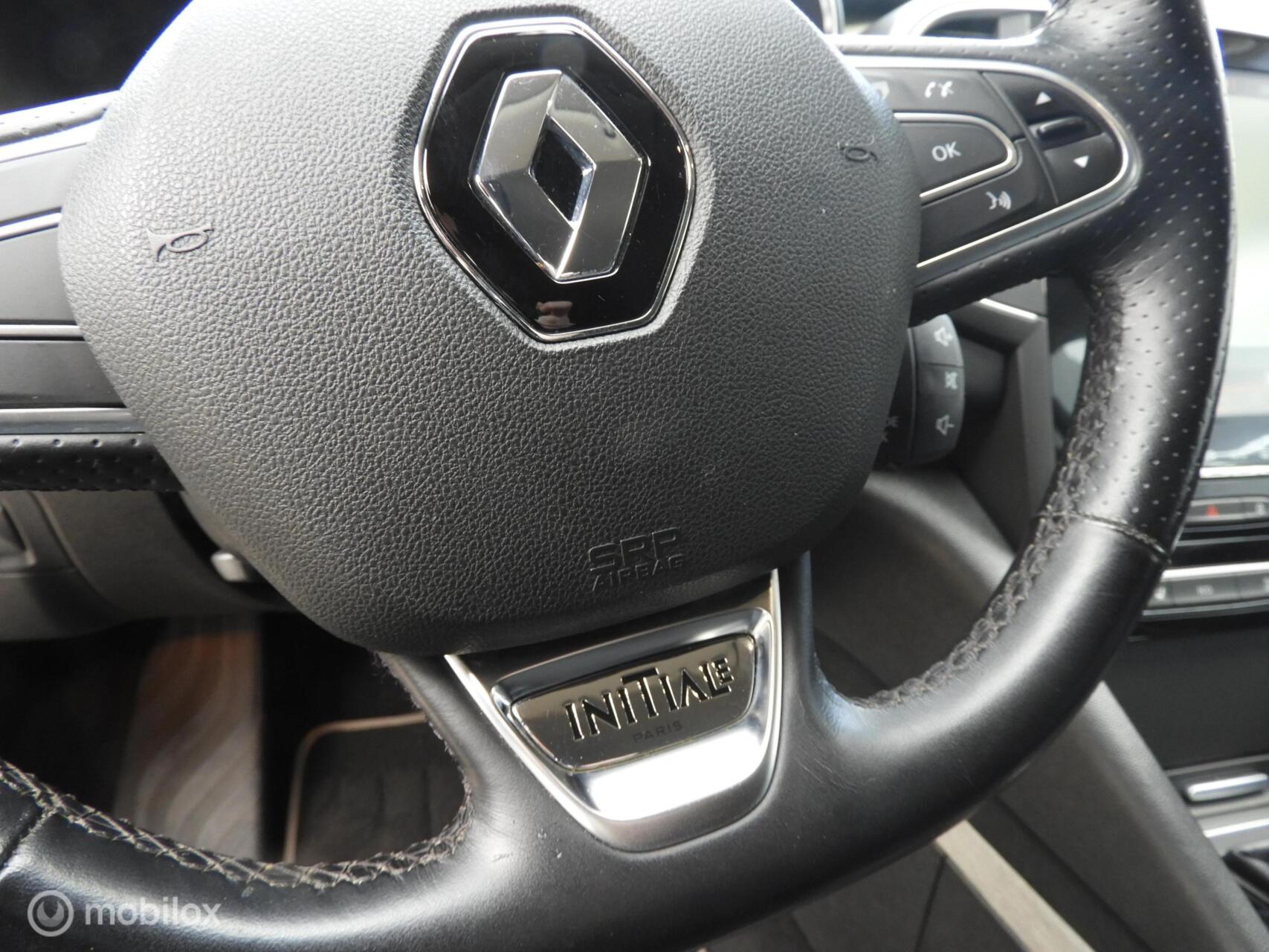 Foto van Renault Talisman Estate