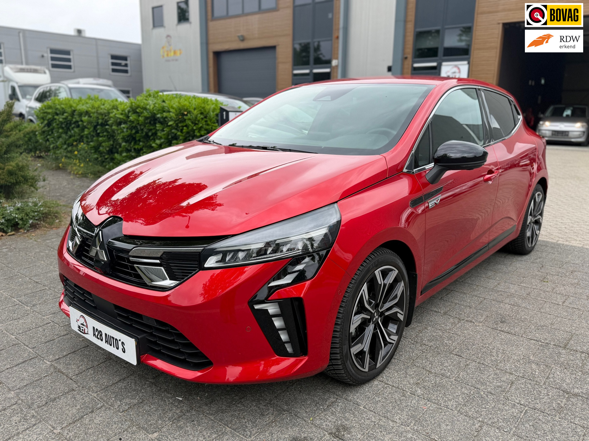 Mitsubishi Colt 1.6 HEV First Edition 2024 - voorkant