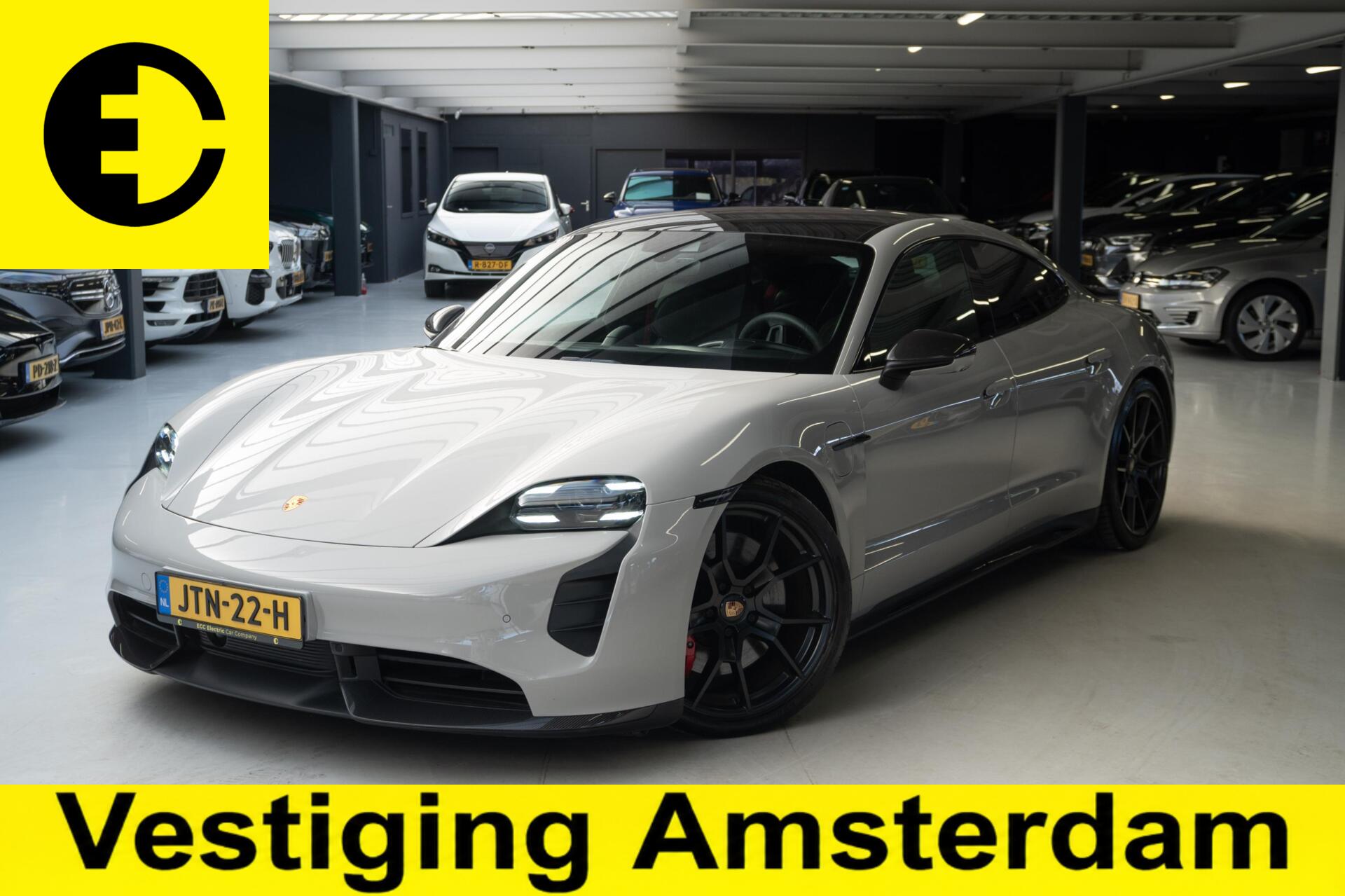 Foto van PORSCHE TAYCAN GTS