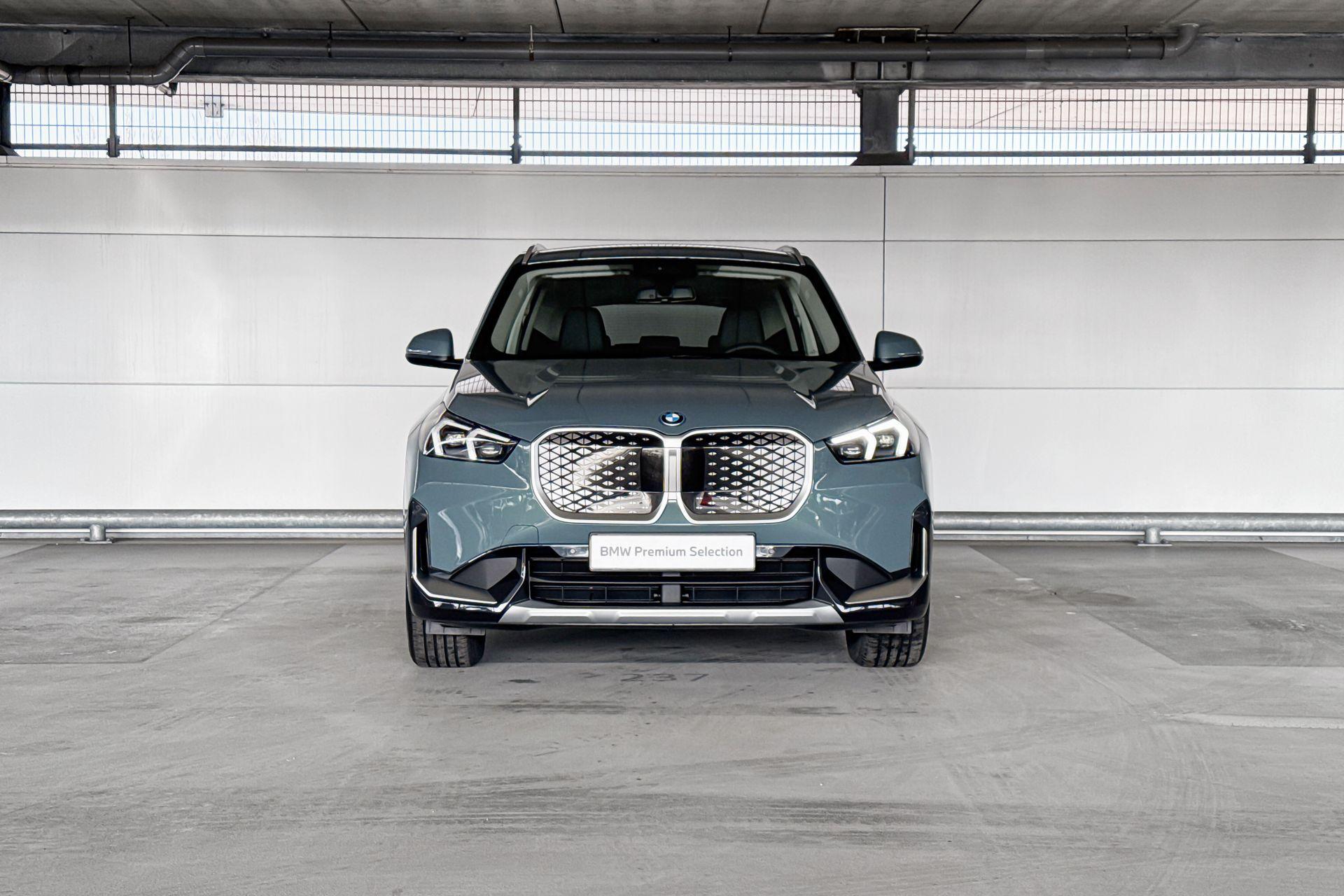 Foto van BMW Ix1 Edrive20