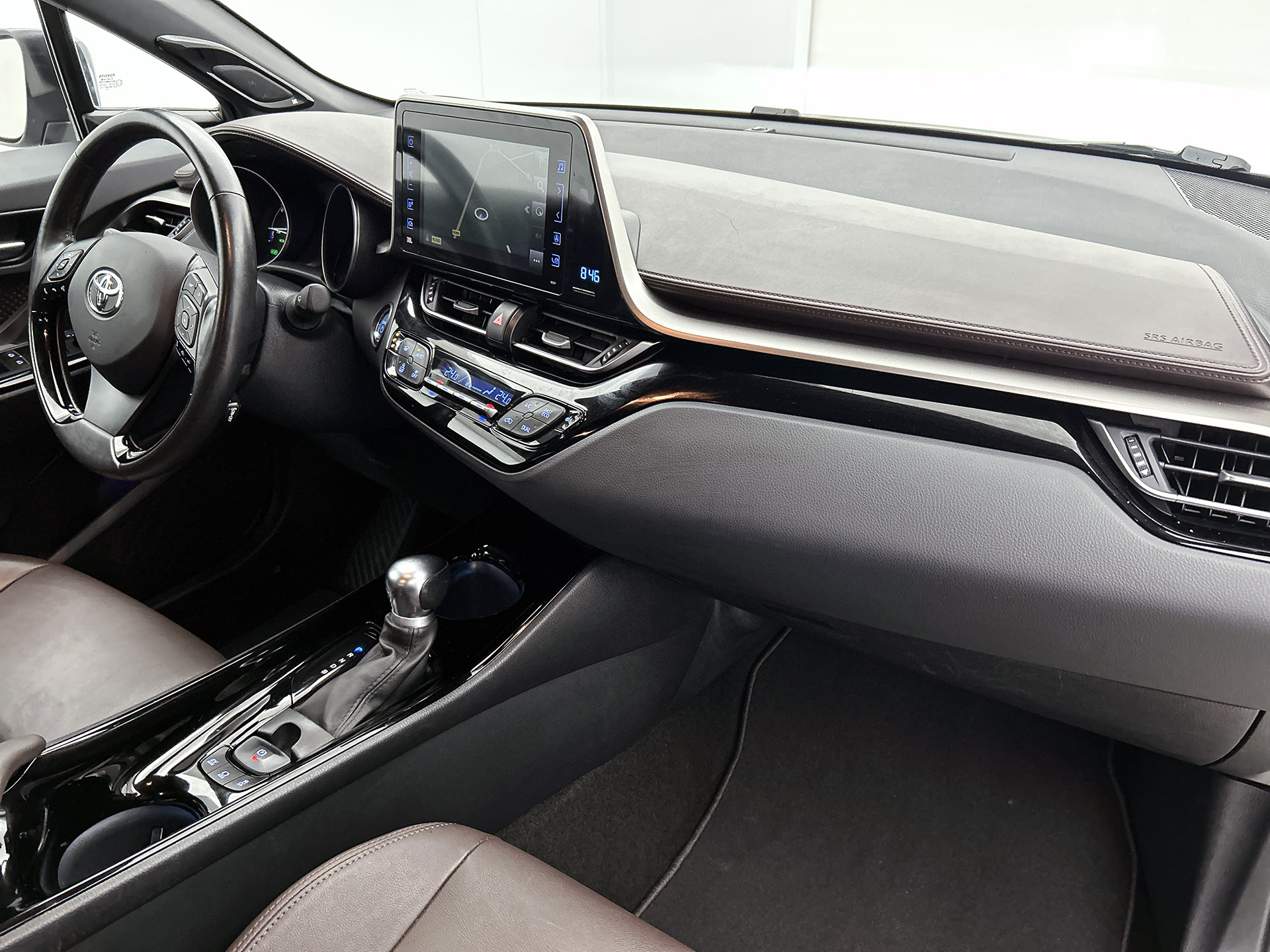 Foto van Toyota C-hr