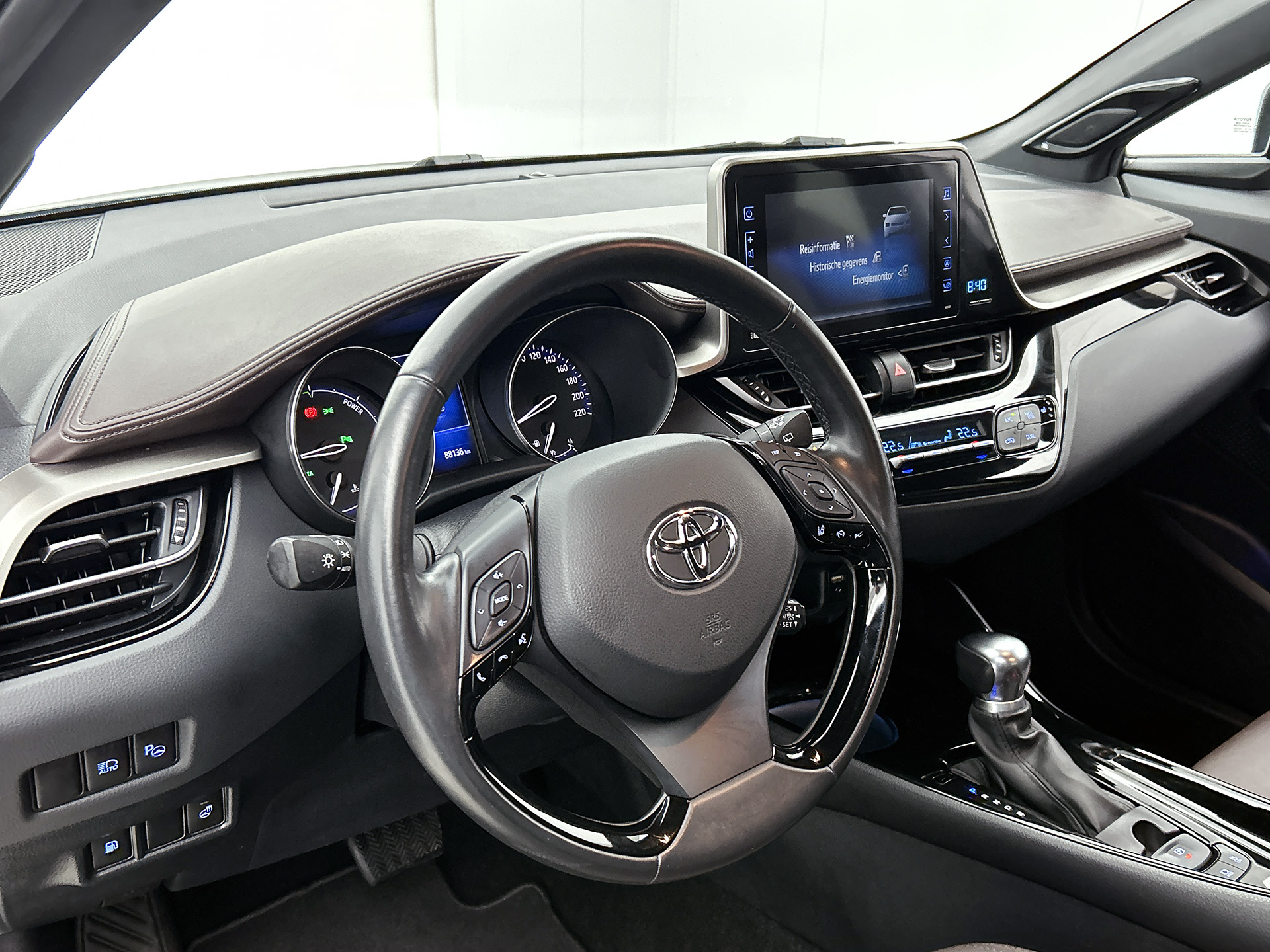Foto van Toyota C-hr