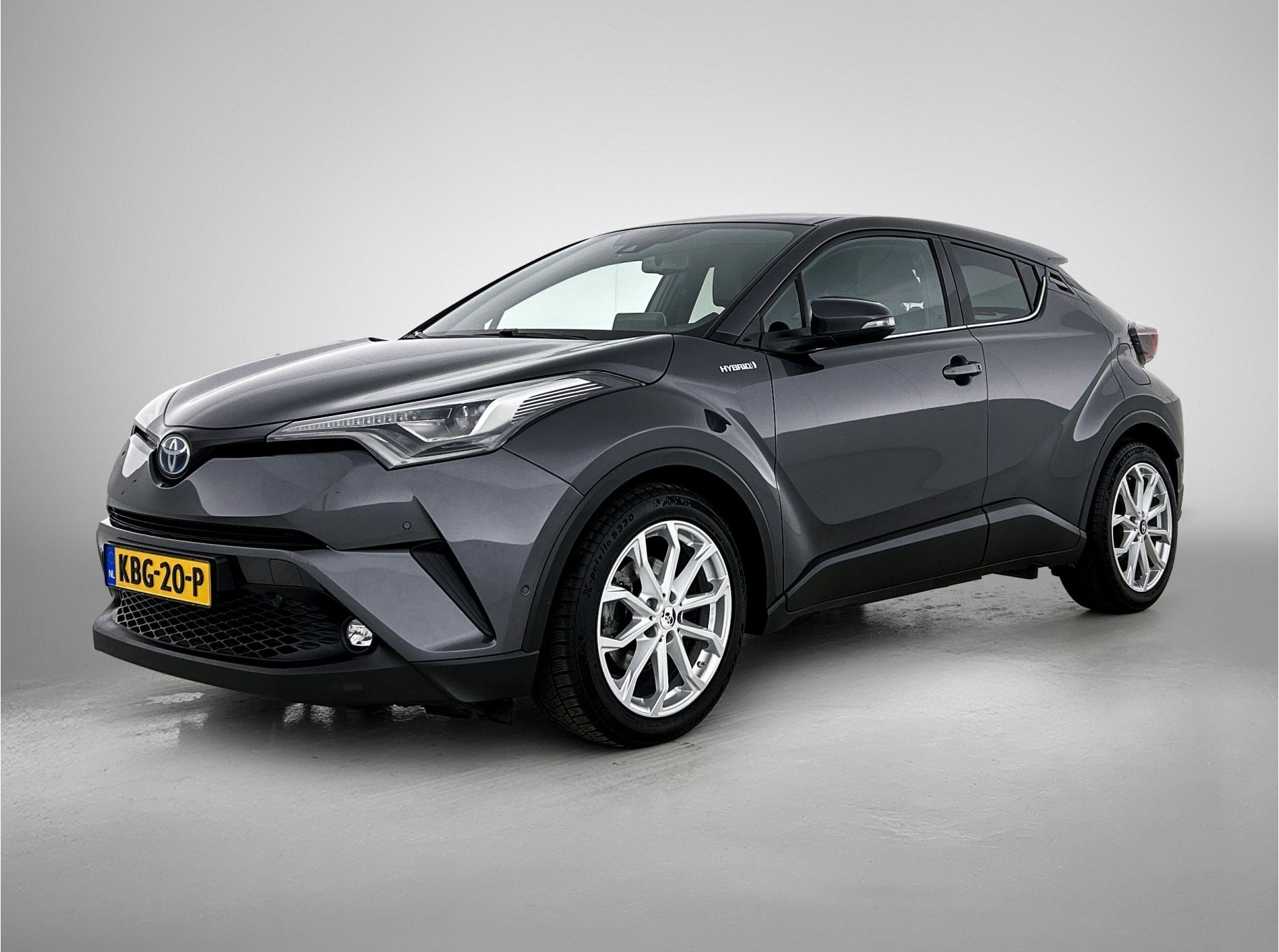 Toyota C-hr 1.8 Hybrid Executive 2019 - voorkant