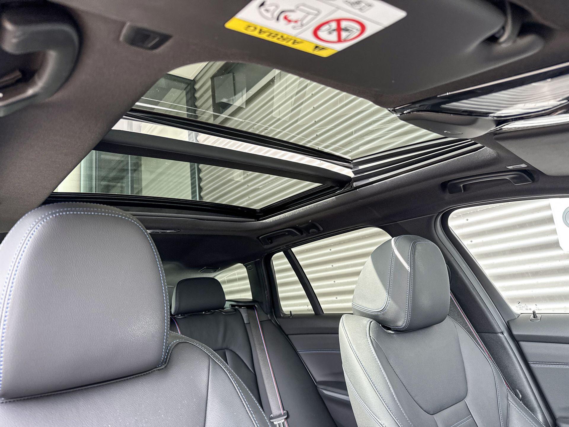 Foto van BMW 330e