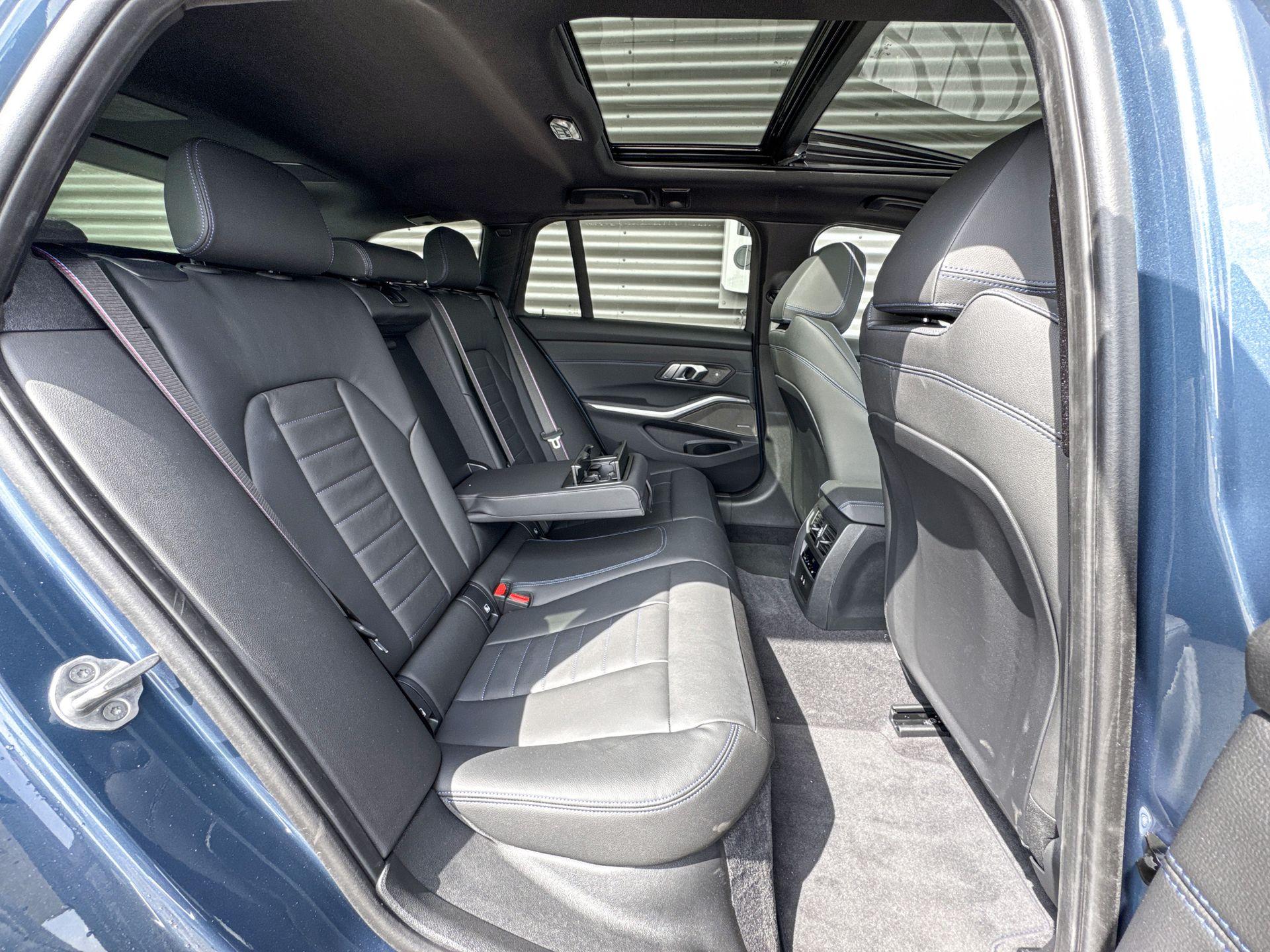 Foto van BMW 330e