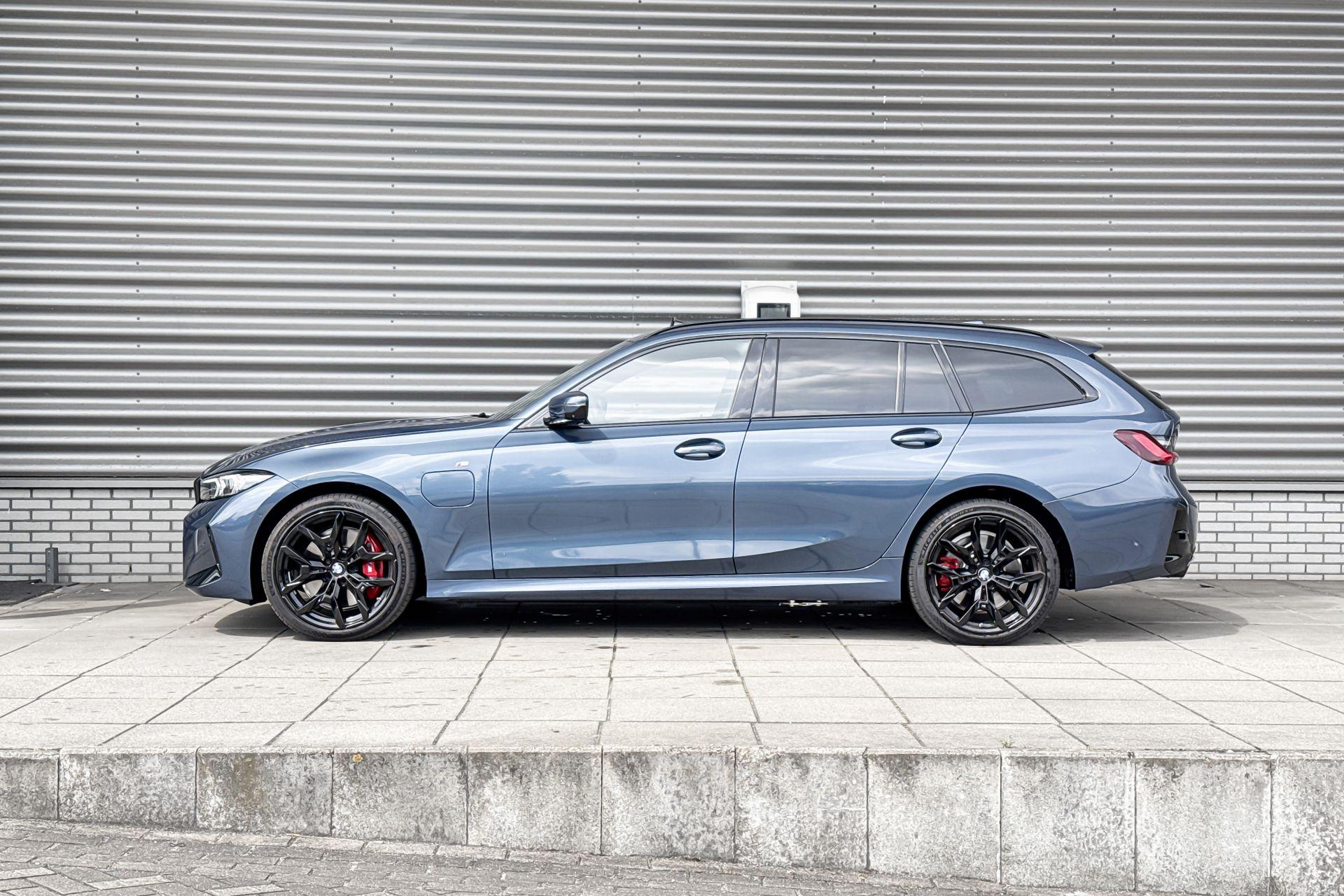 Foto van BMW 330e